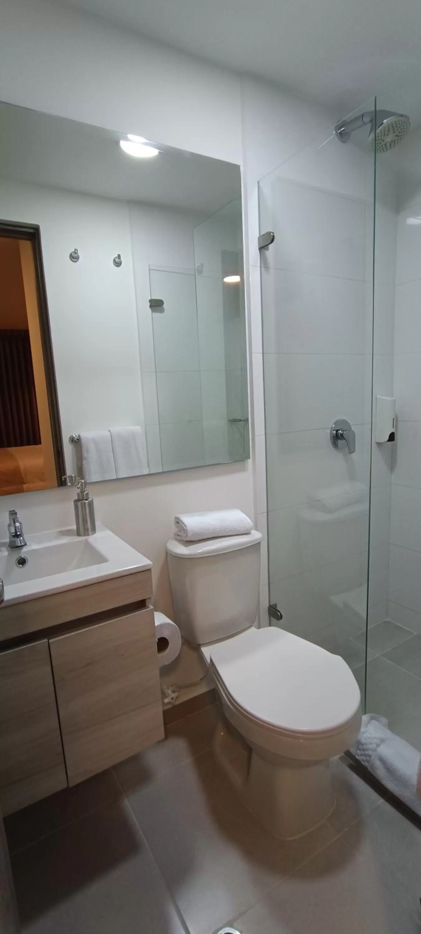 Bathroom in 86 suites