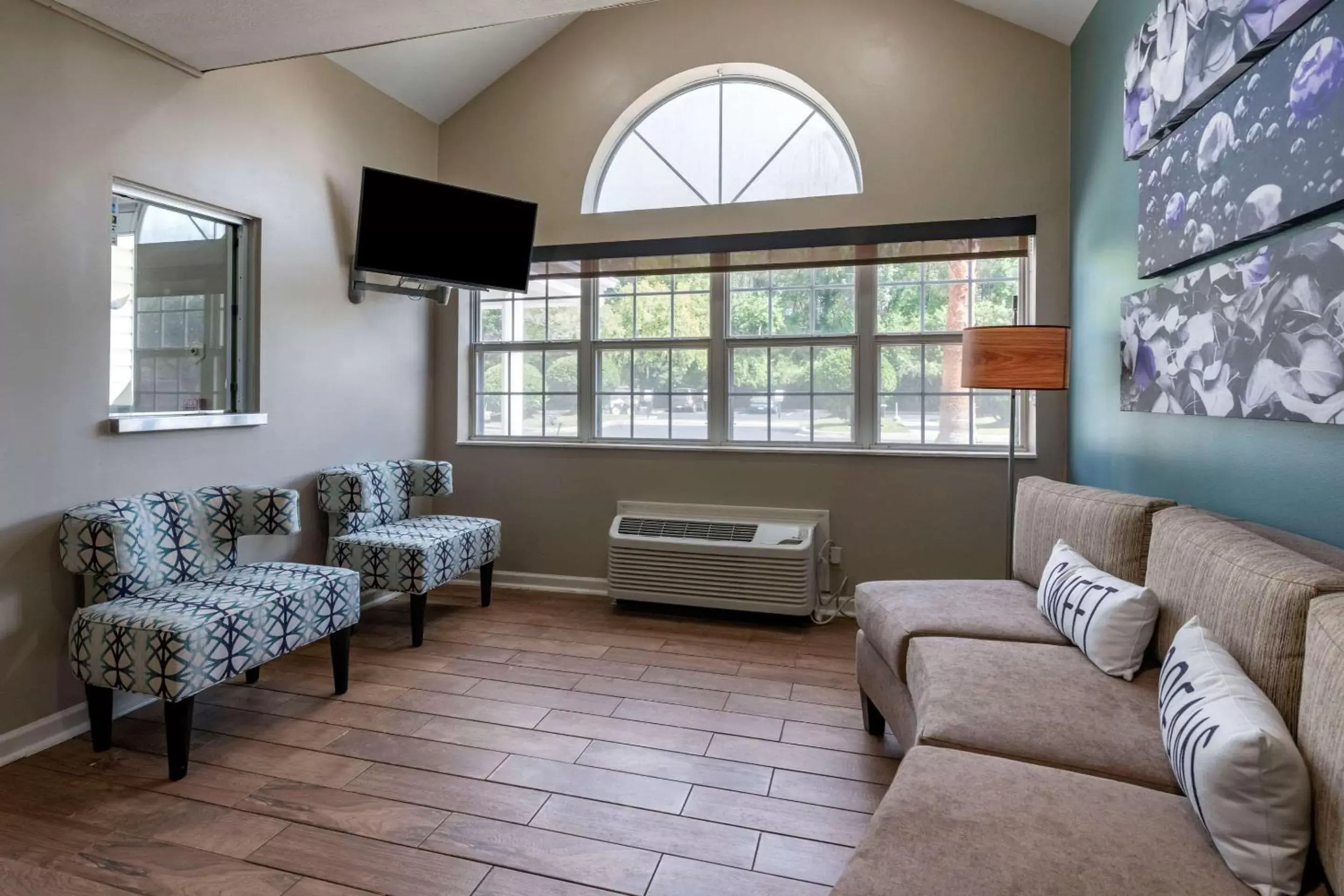 Lobby or reception, Seating Area in Sleep Inn Jacksonville Airport