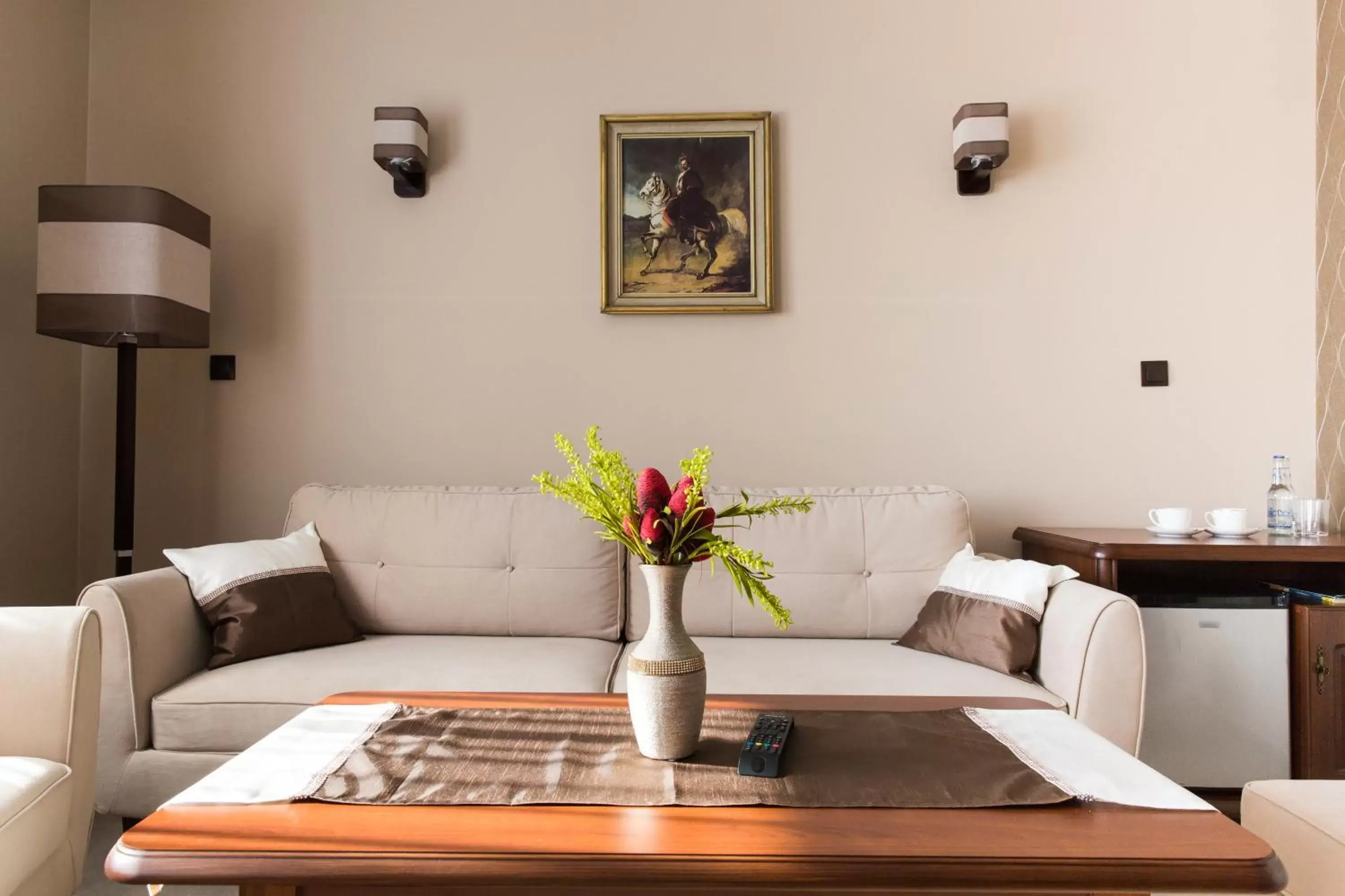 King Studio with Sofa Bed - single occupancy in Hotel i Restauracja Bona King Studio with Sofa Bed - single occupancy in Hotel i Restauracja Bona