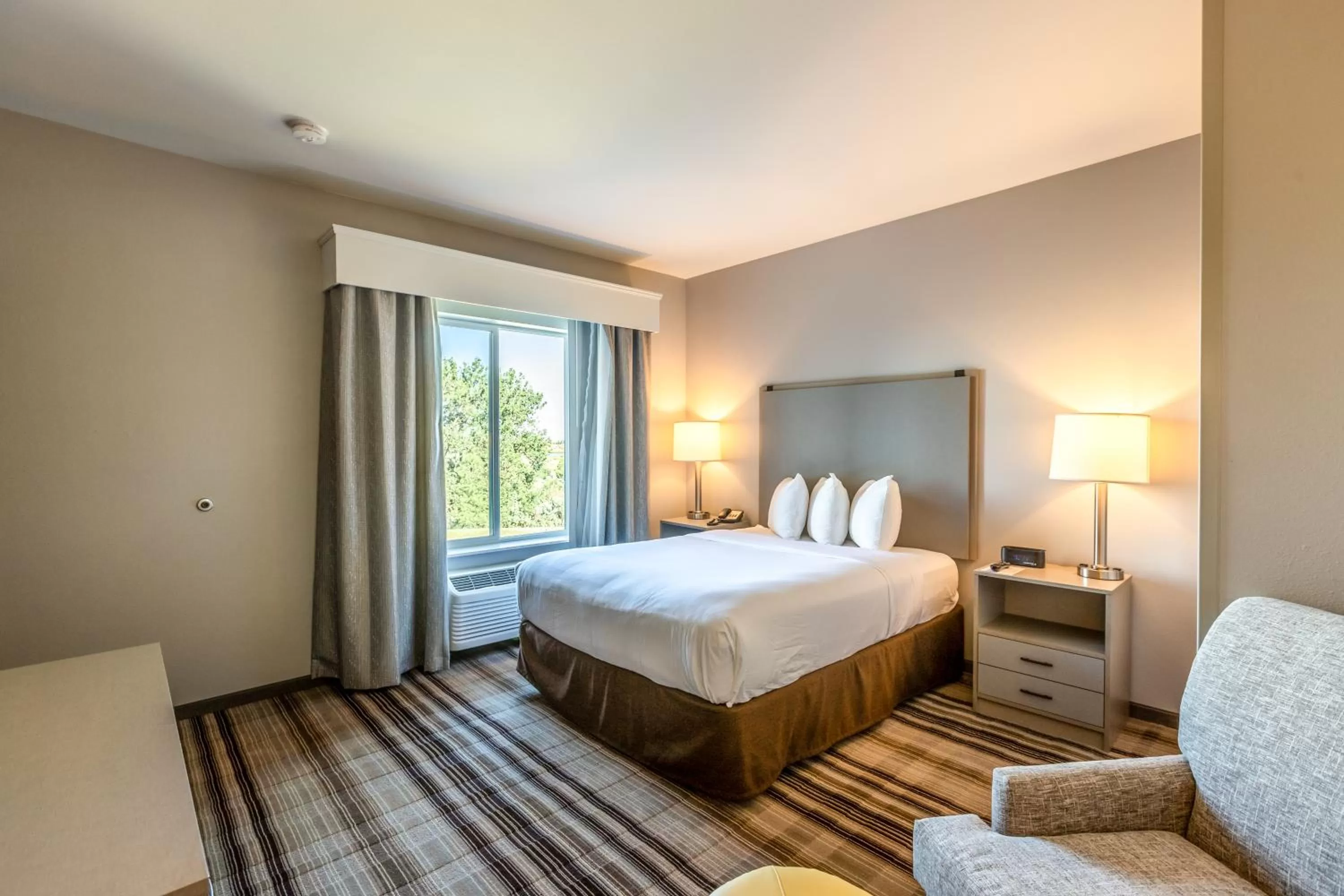 Bed in Hawthorn Extended Stay by Wyndham Loveland