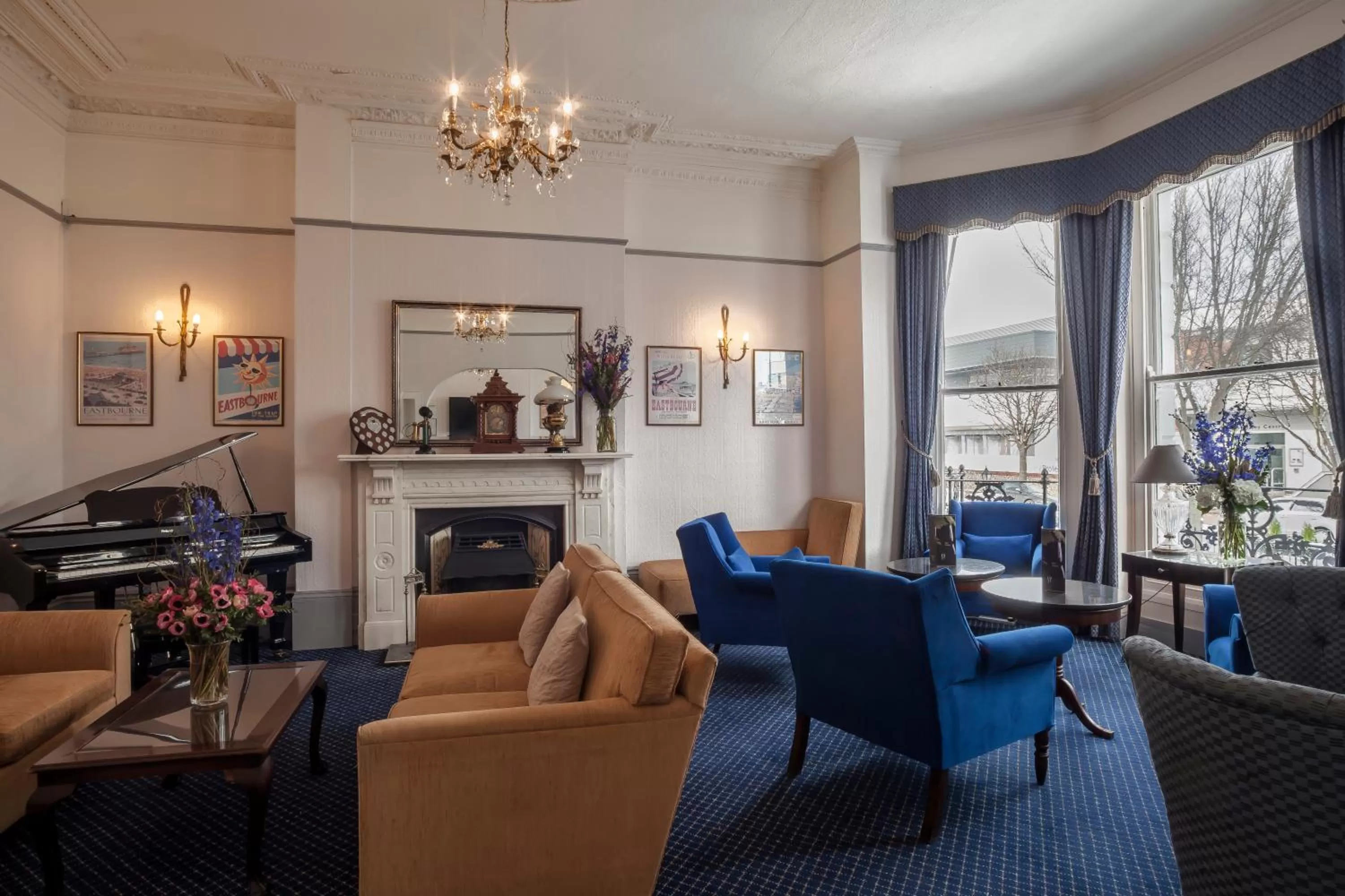 Lounge or bar in Devonshire Park Hotel