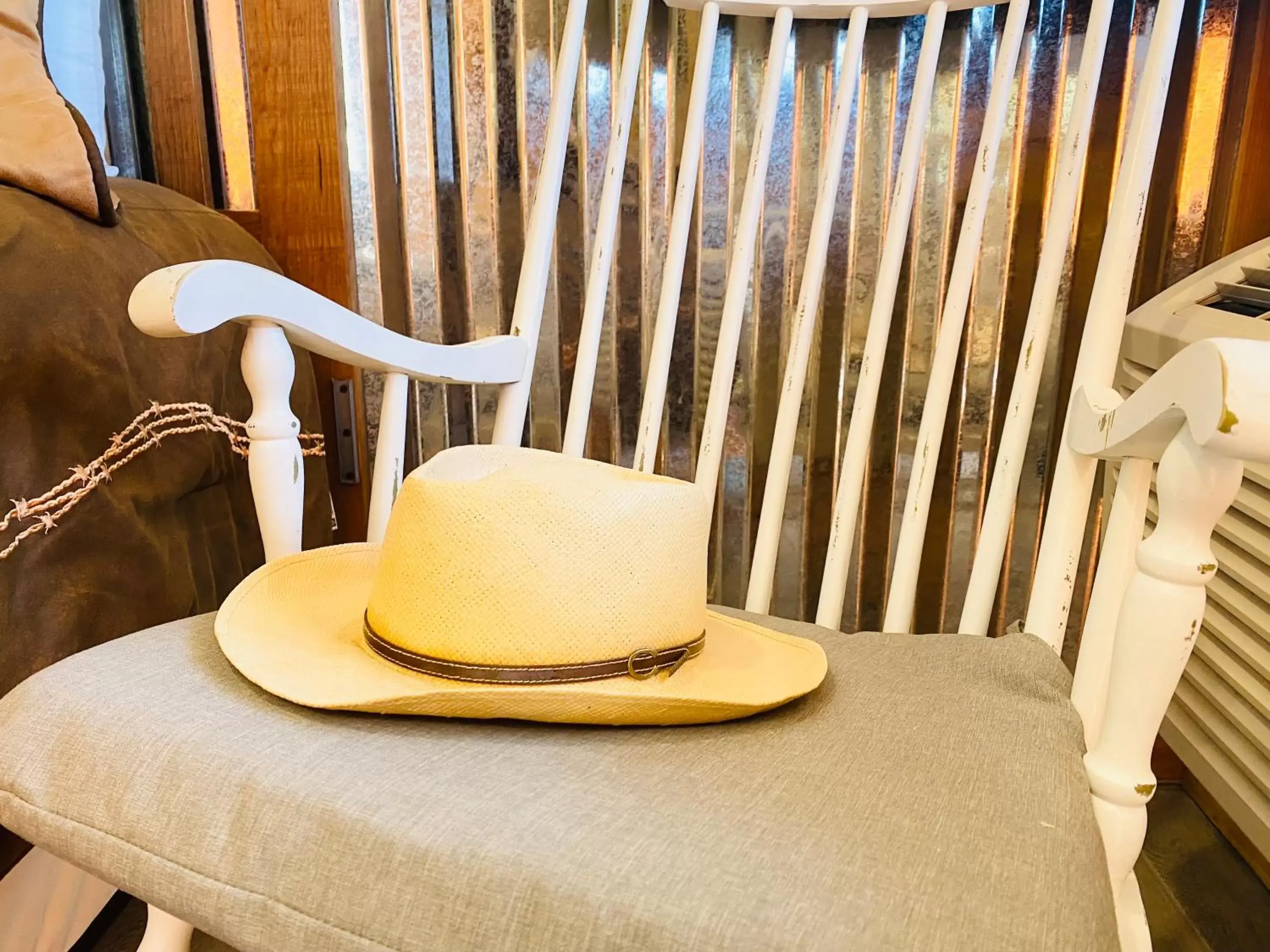 Seating area in The Big Texan Motel