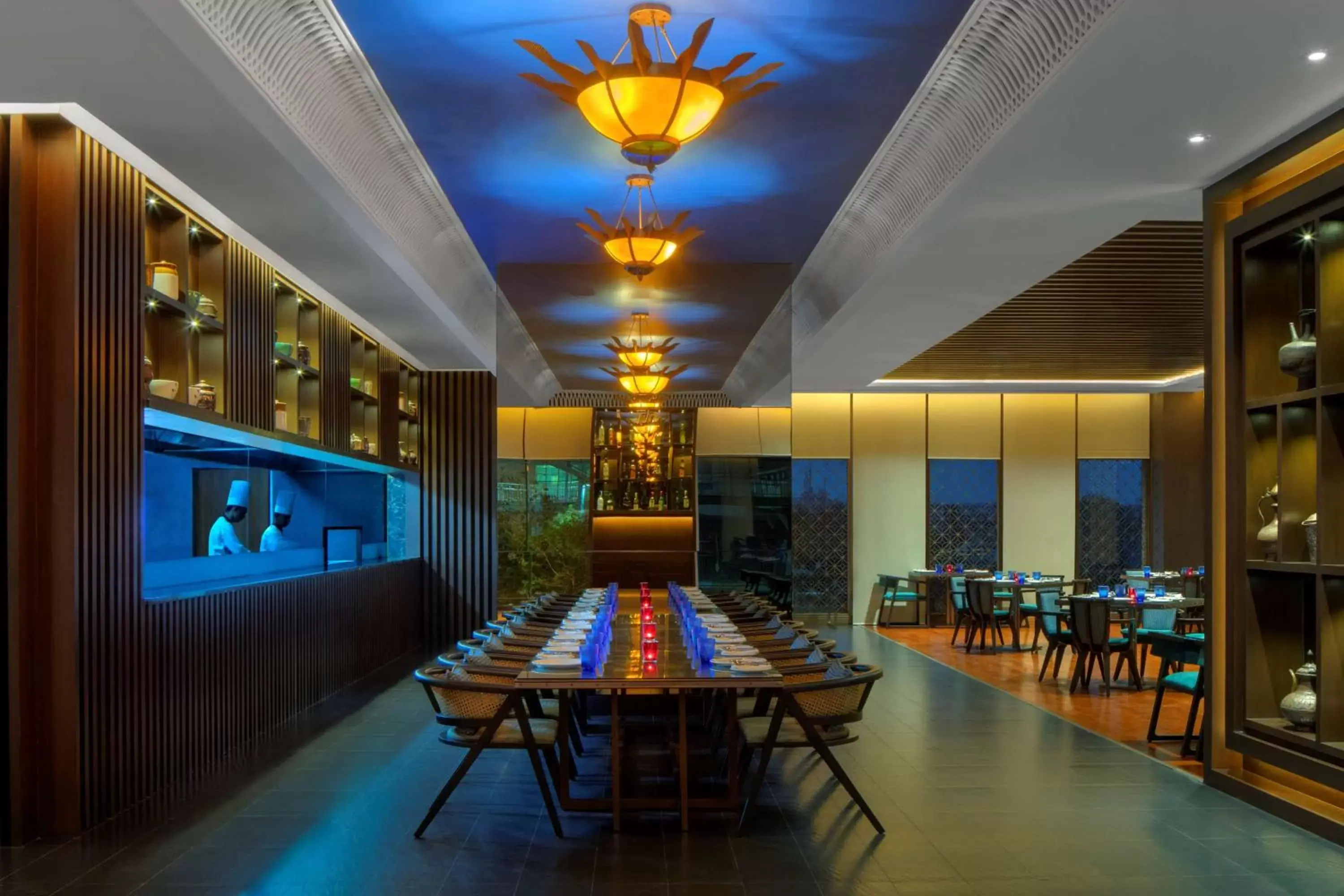 Restaurant/places to eat, Lounge/Bar in Radisson Blu Faridabad
