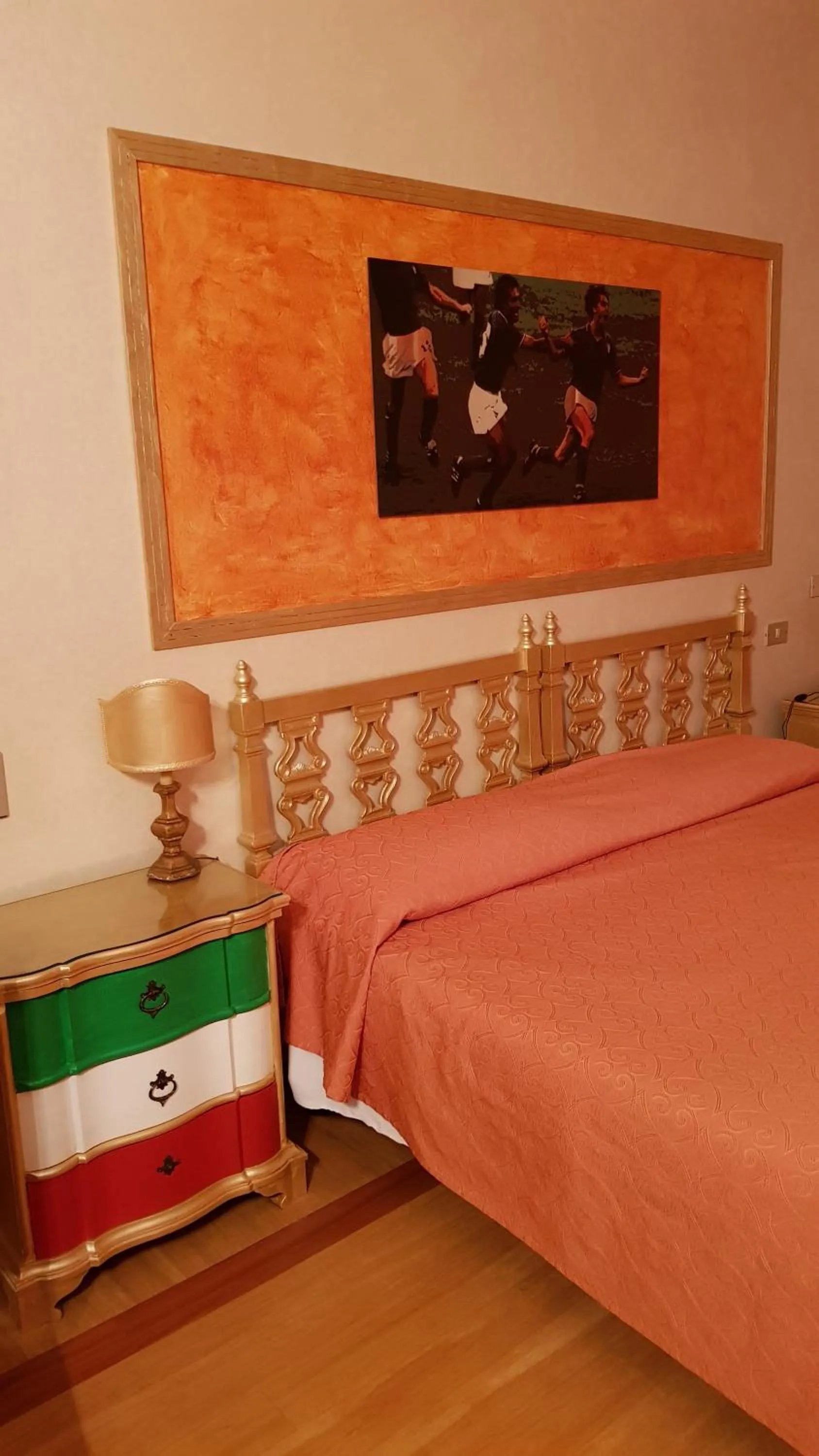 Decorative detail, Bed in Admiral Hotel