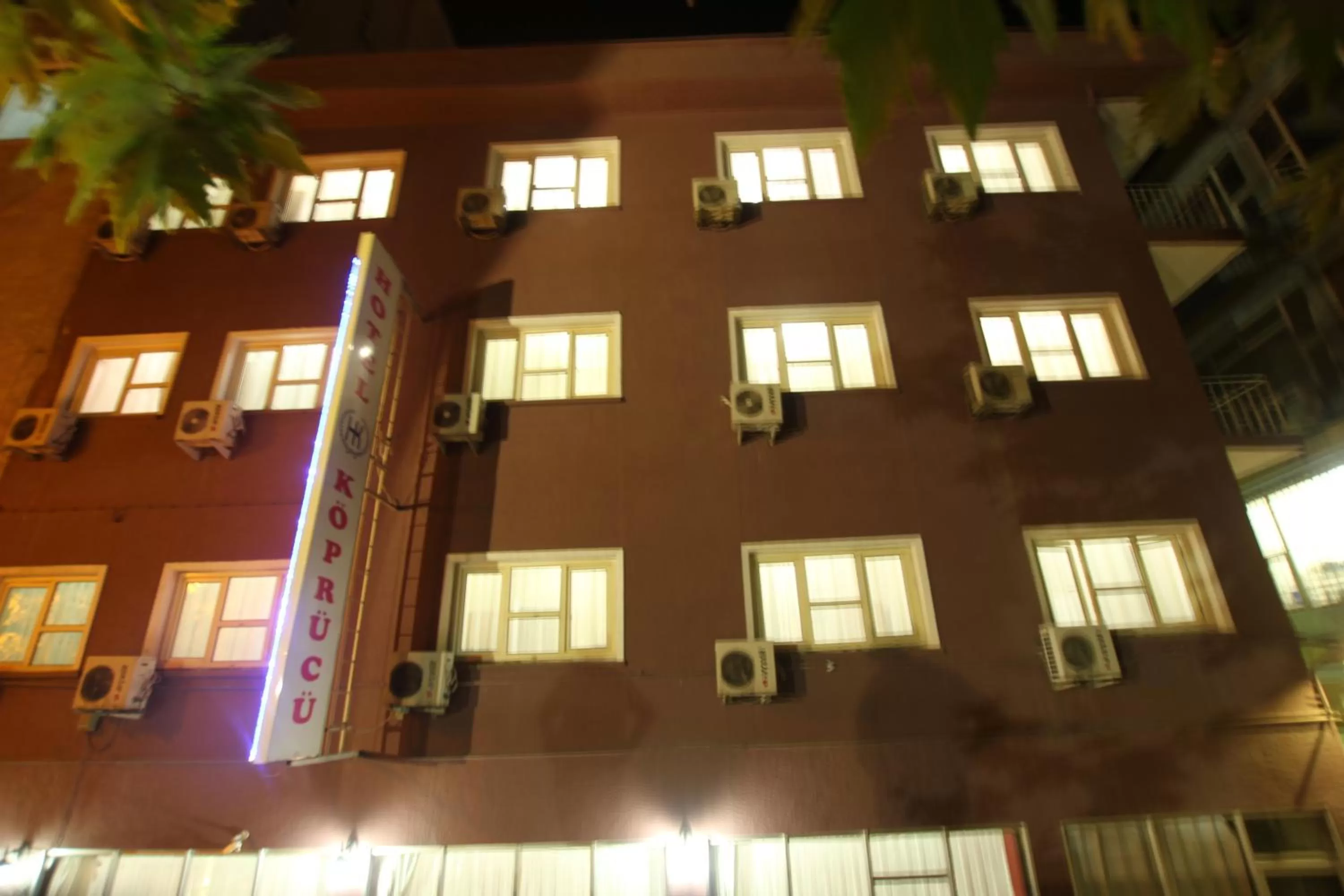 Facade/entrance in Köprücü Hotel