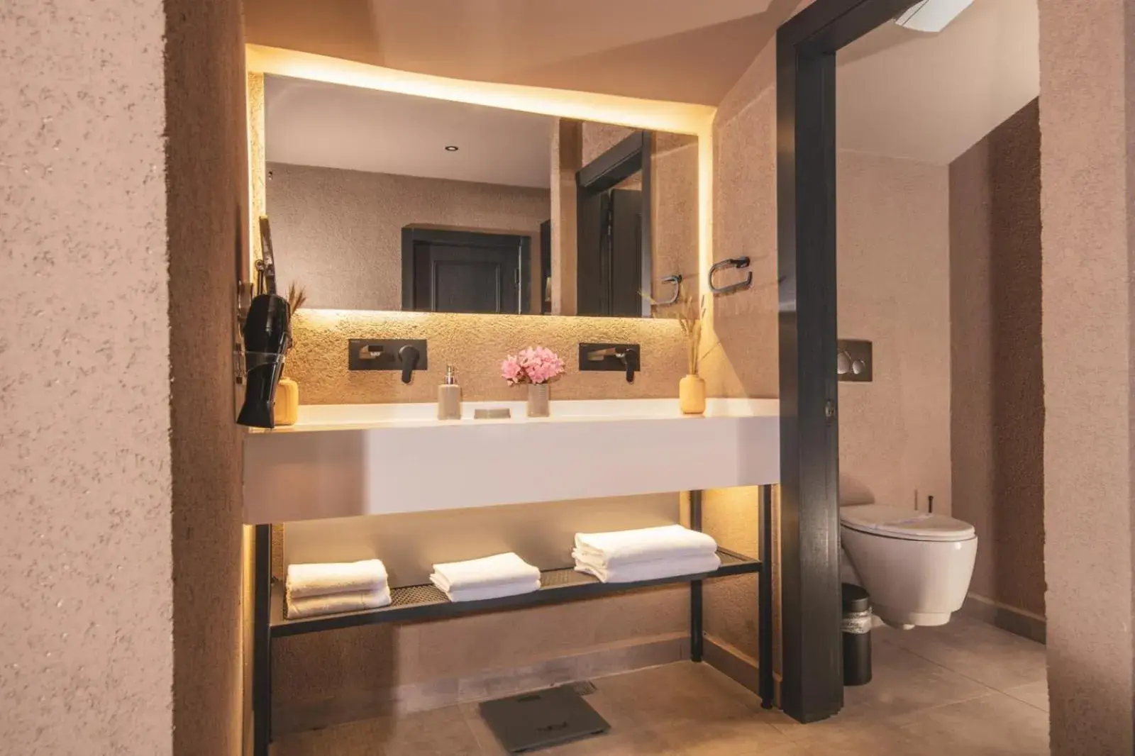 Bathroom in Morina Deluxe Hotel
