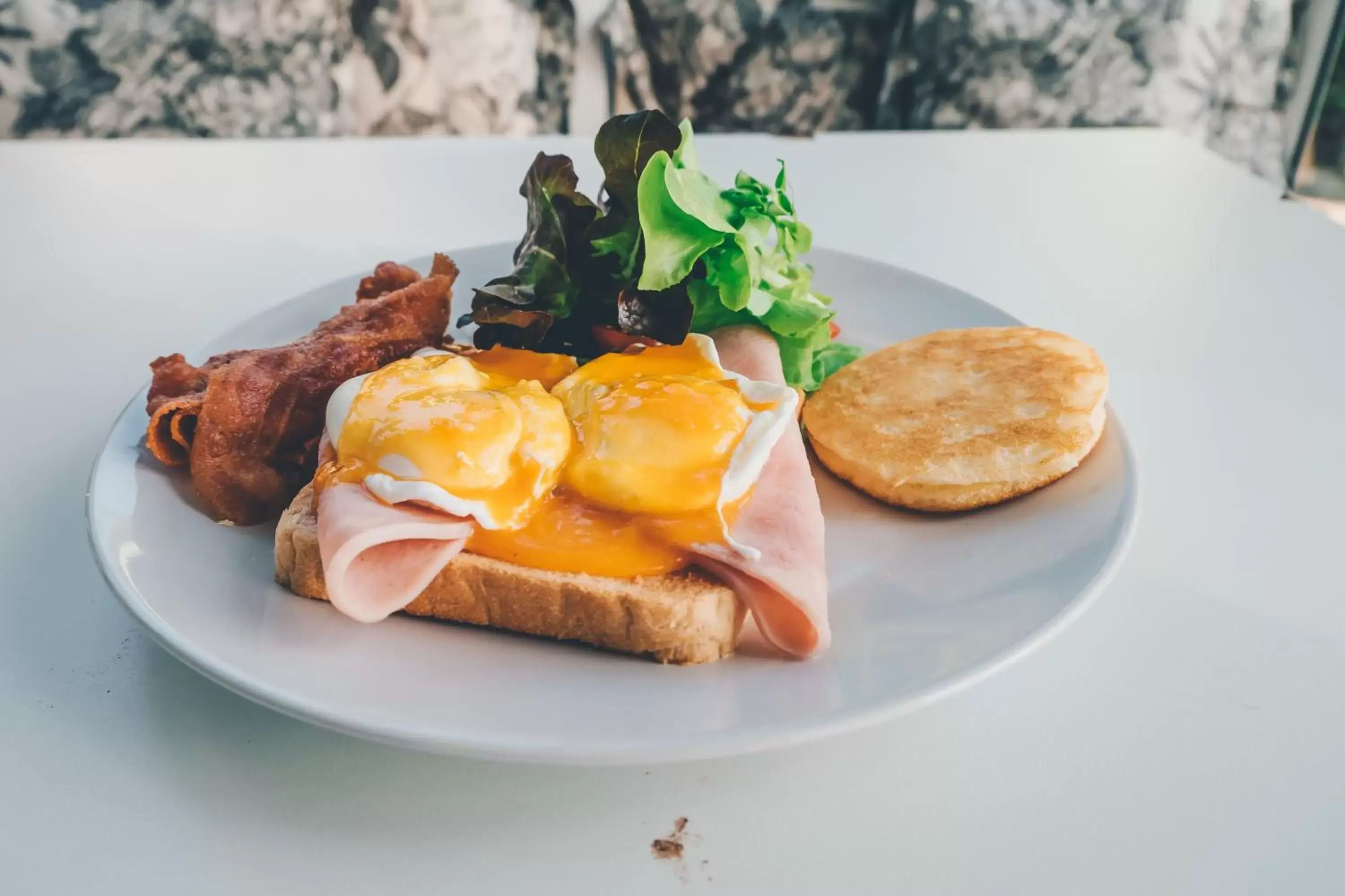 American breakfast in Green Gallery Beach Boutique Hotel