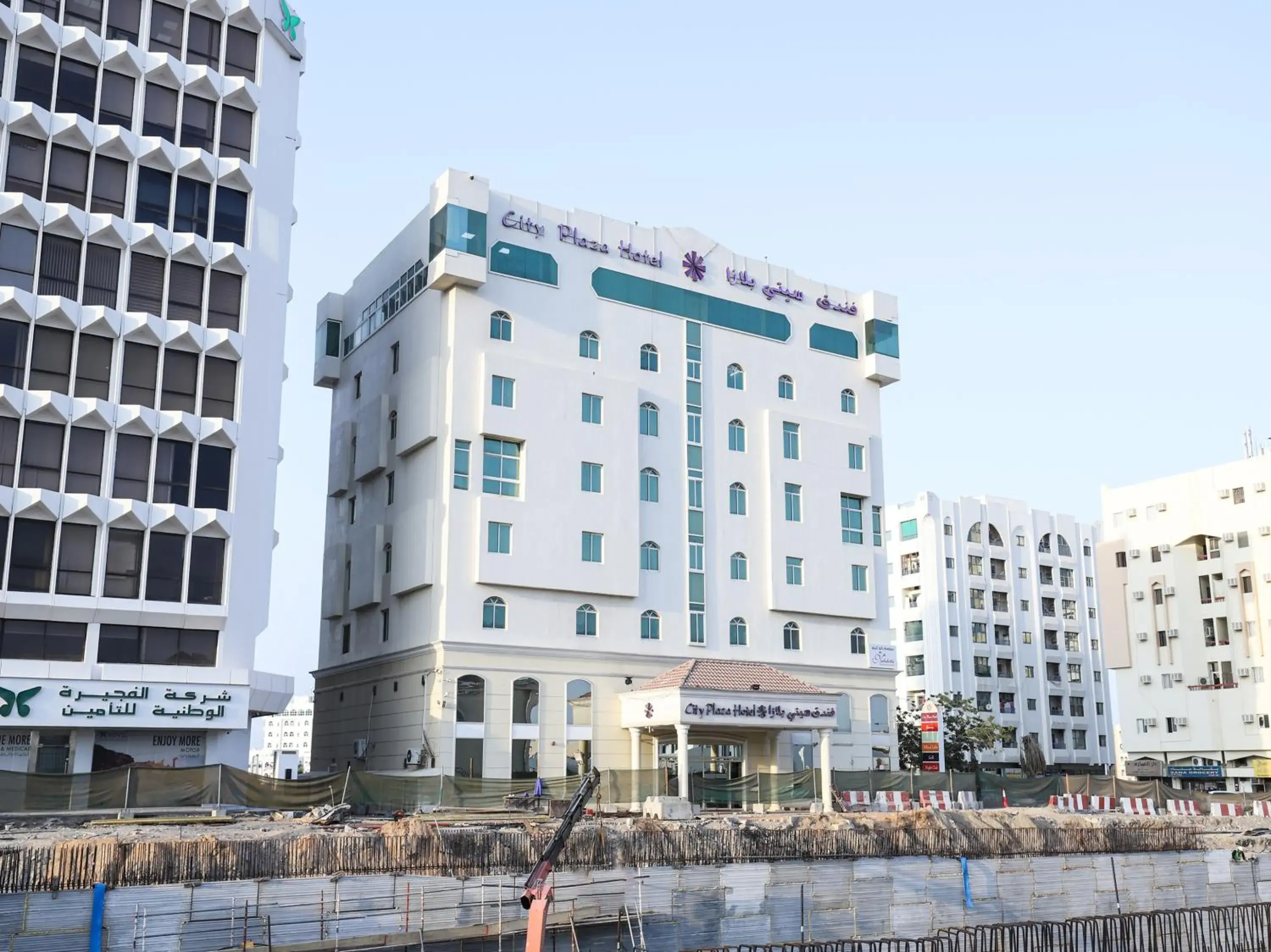 Property Building in OYO 328 City Plaza Hotel