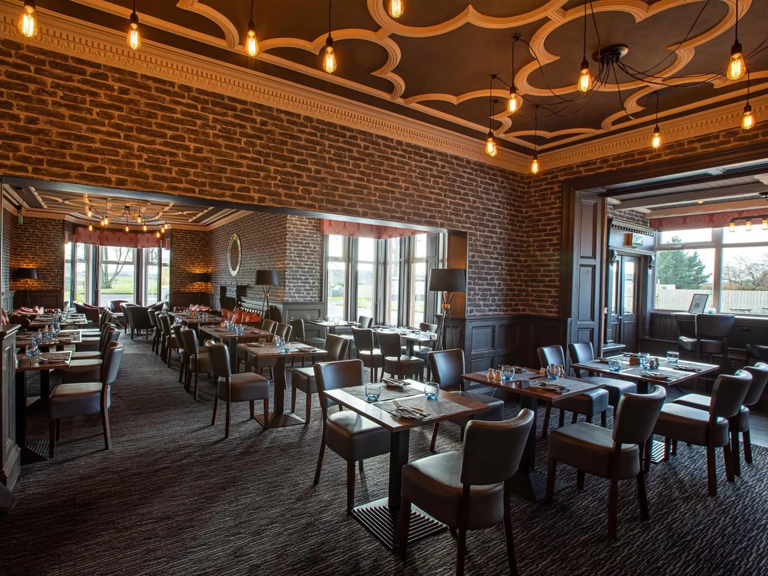 Restaurant/Places to Eat in Sure Hotel by Best Western Lockerbie