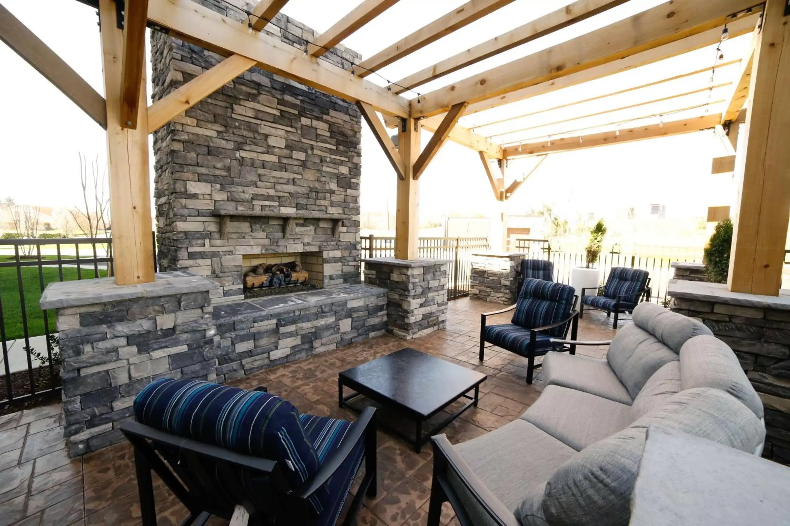 Patio, Seating Area in Hampton Inn & Suites Forest City