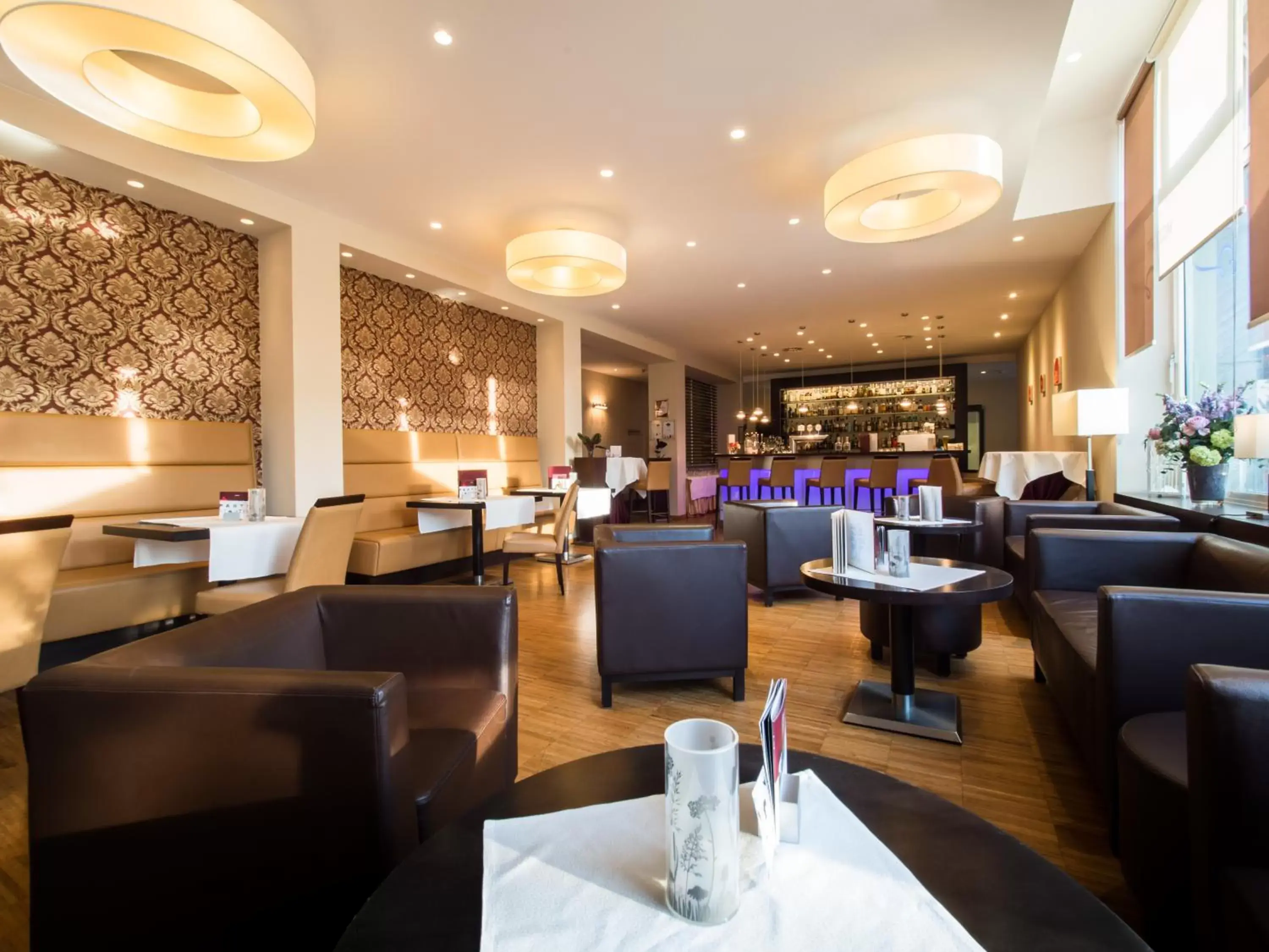 Lounge or bar, Restaurant/Places to Eat in Hotel an der Oper