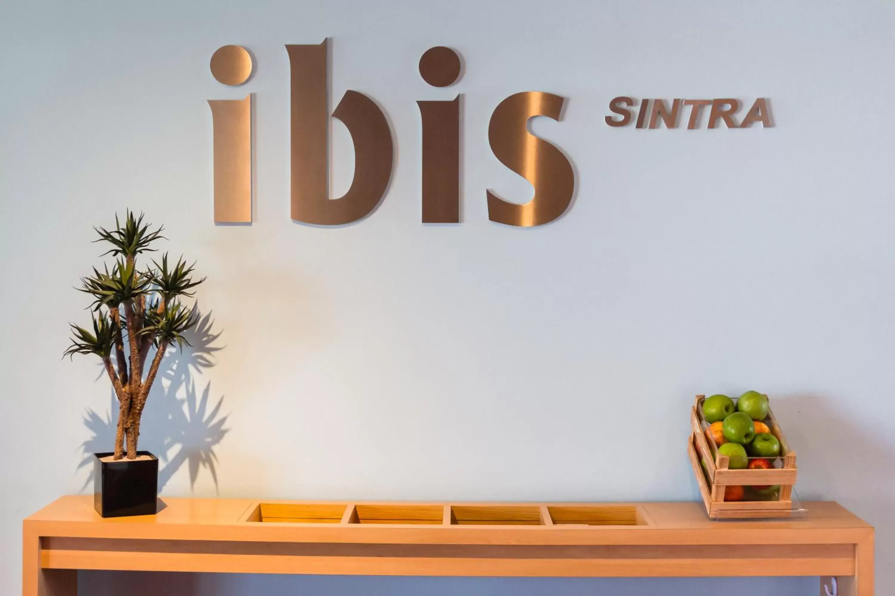 Lobby or reception in Hotel Ibis Lisboa Sintra