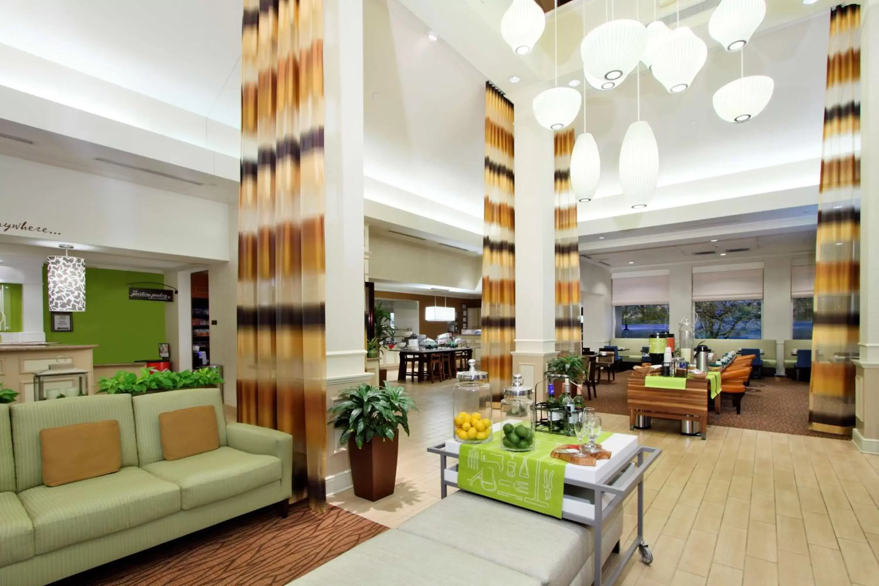 Lobby or reception in Hilton Garden Inn Saint Charles