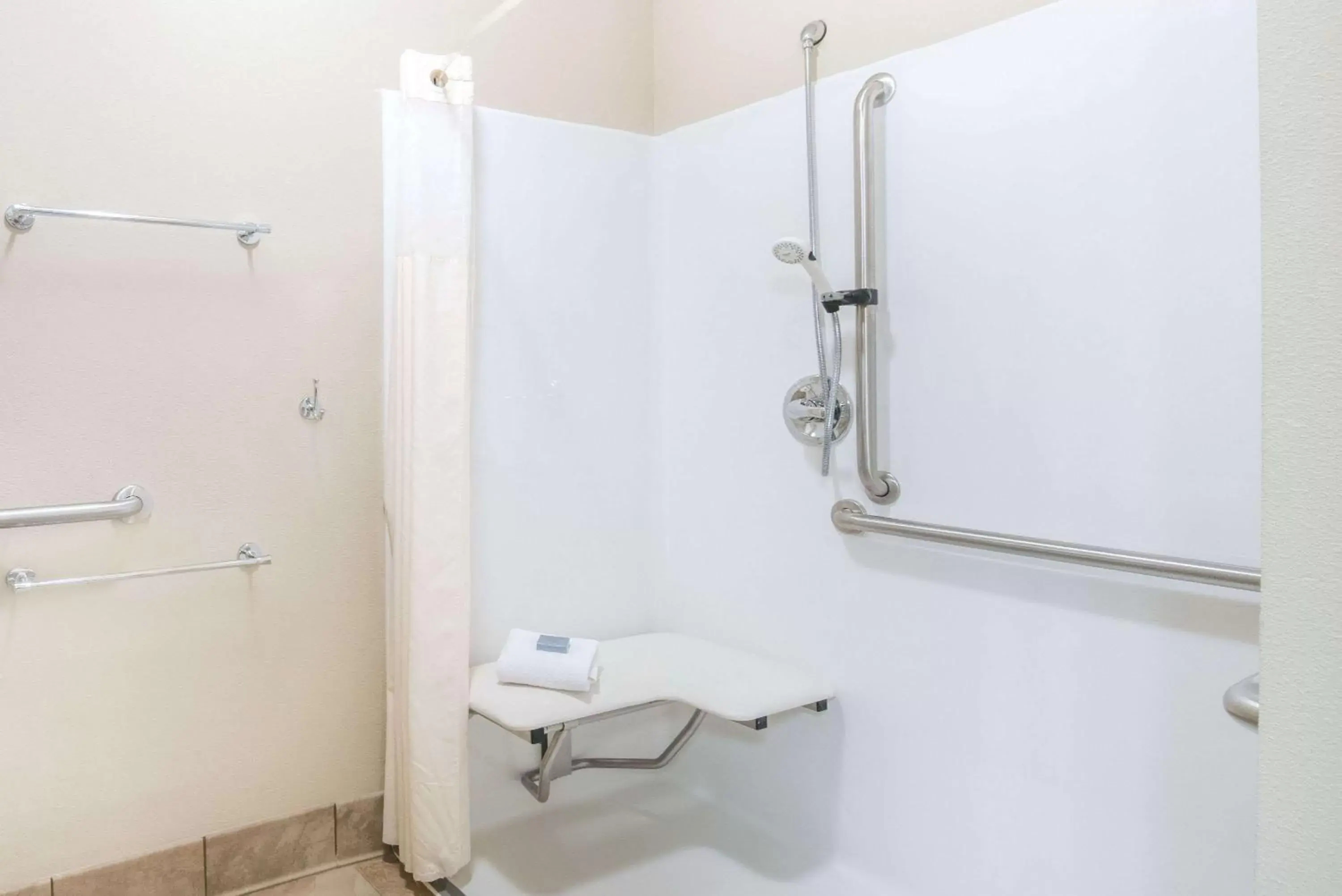 Bathroom in Hawthorn Extended Stay by Wyndham Dickinson Bathroom in Hawthorn Extended Stay by Wyndham Dickinson