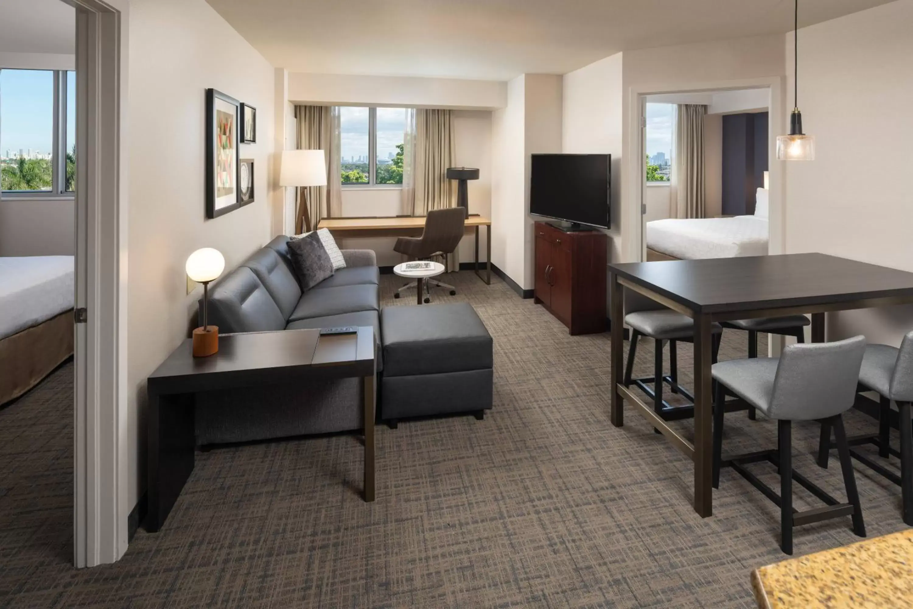 Living room, Seating Area in Residence Inn by Marriott Miami Airport