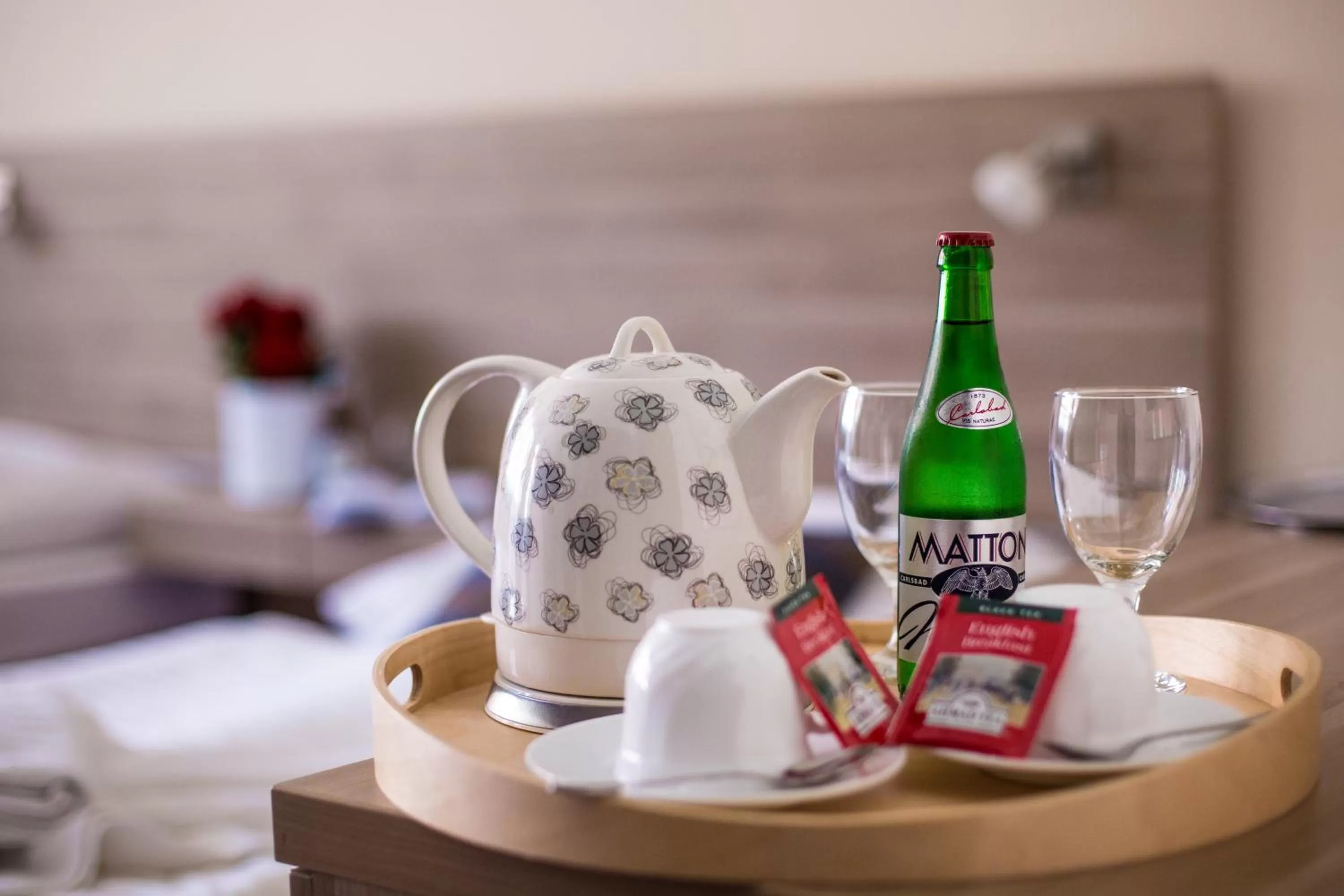 Coffee/tea facilities, Bed in Hotel Meda of Museum Kampa