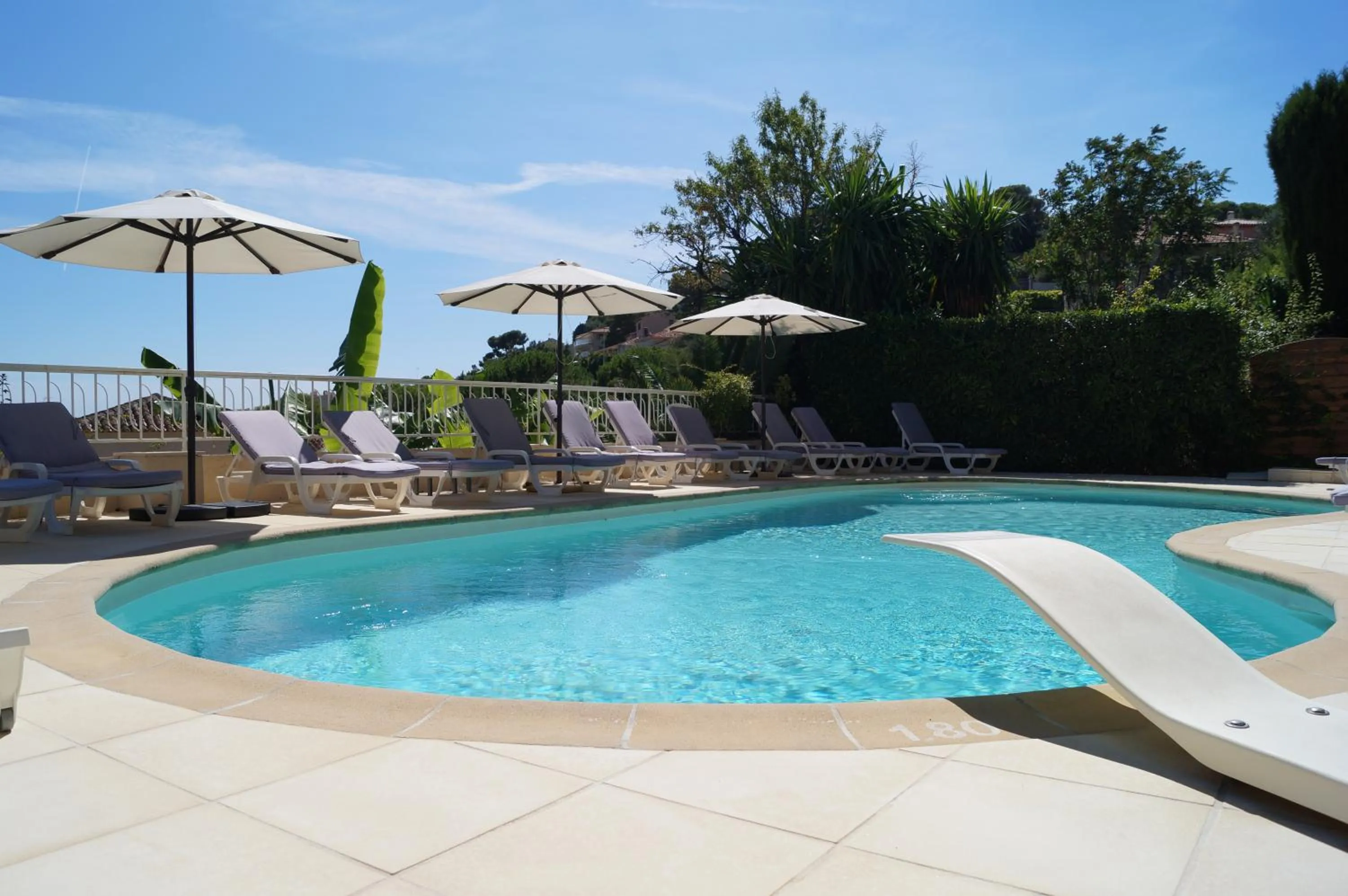 Balcony/Terrace in Hôtel La Fiancée du Pirate