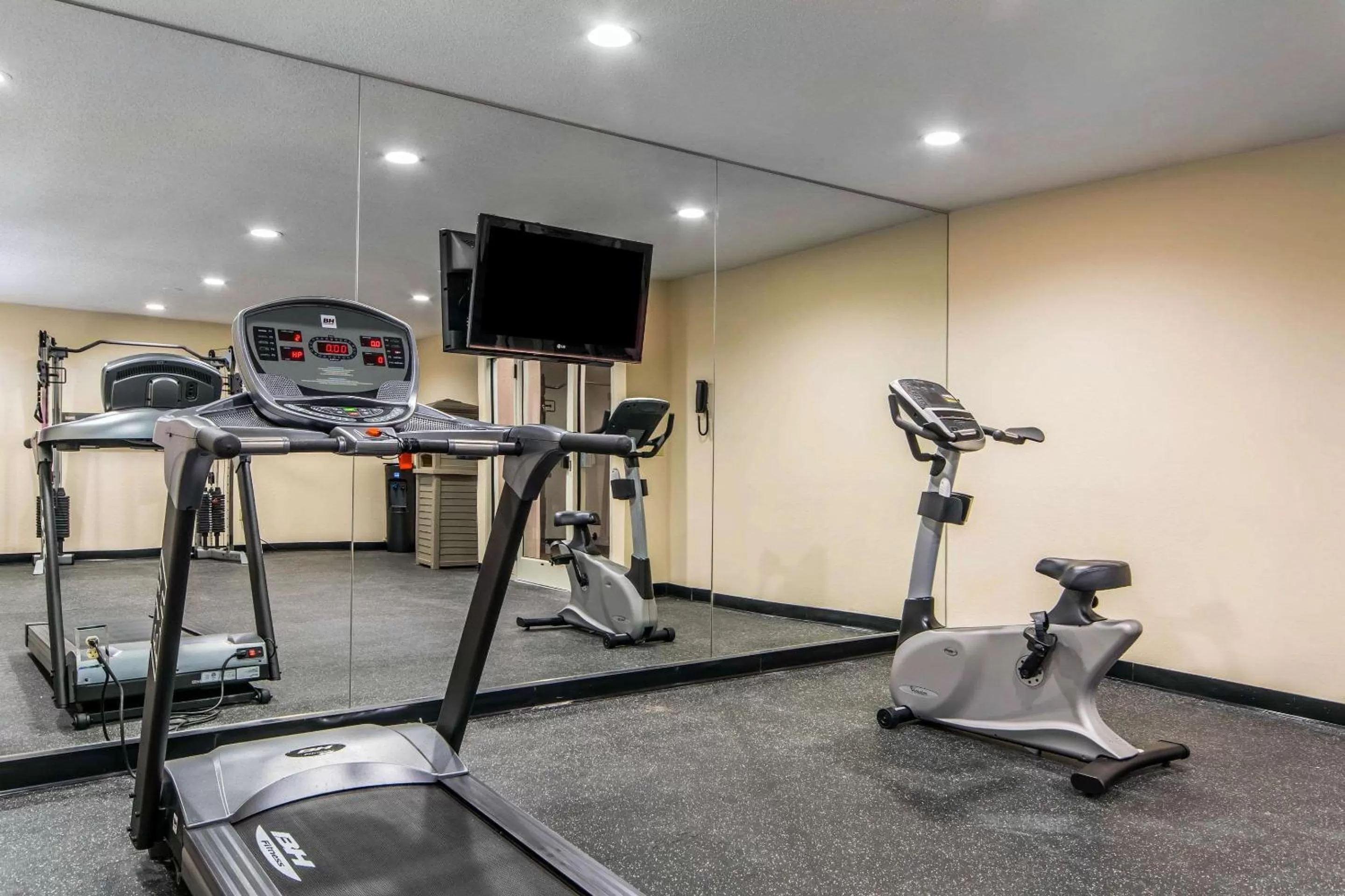 Fitness centre/facilities in Sleep Inn