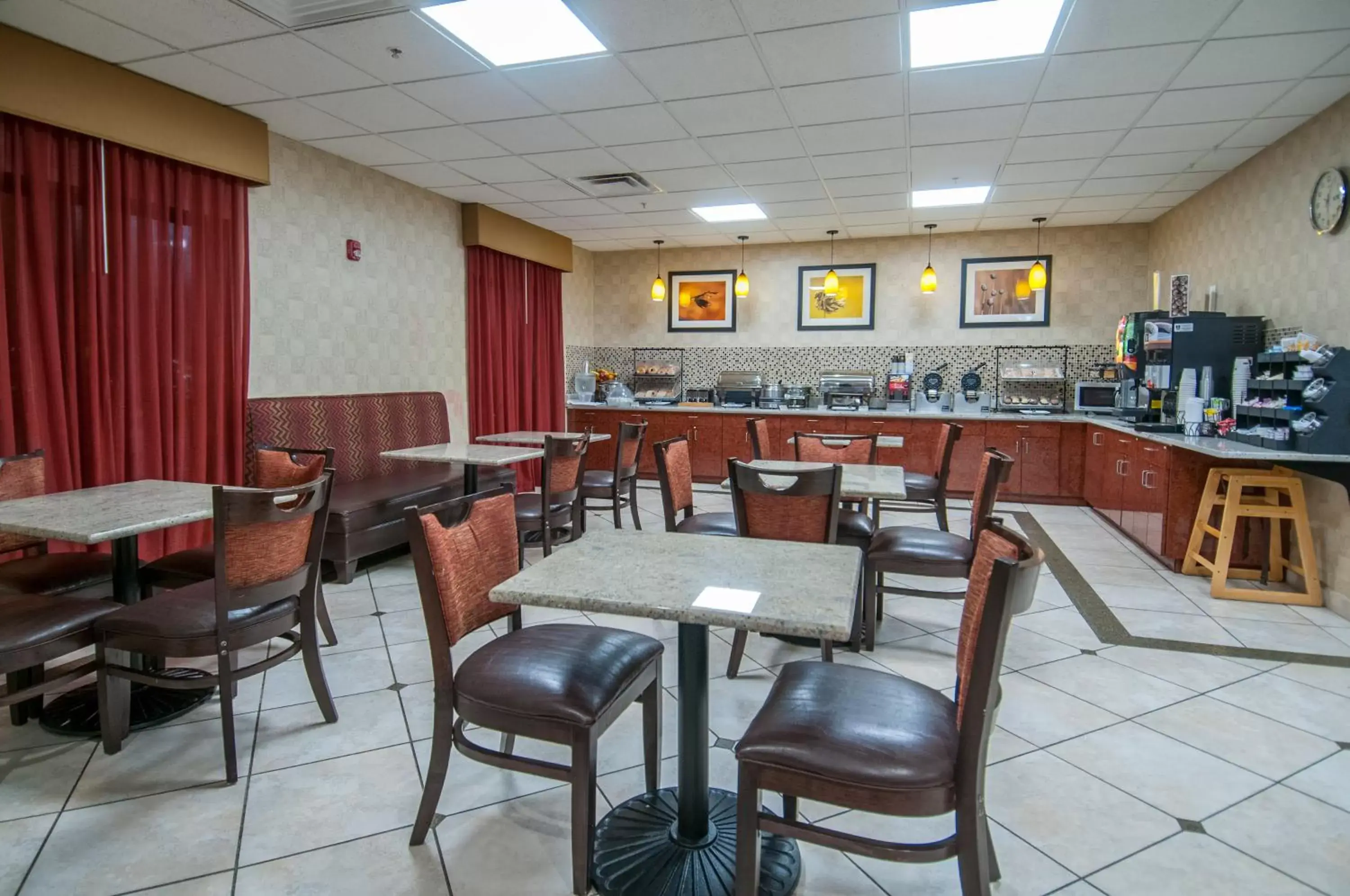 Restaurant/Places to Eat in Best Western Plus Memorial Inn & Suites