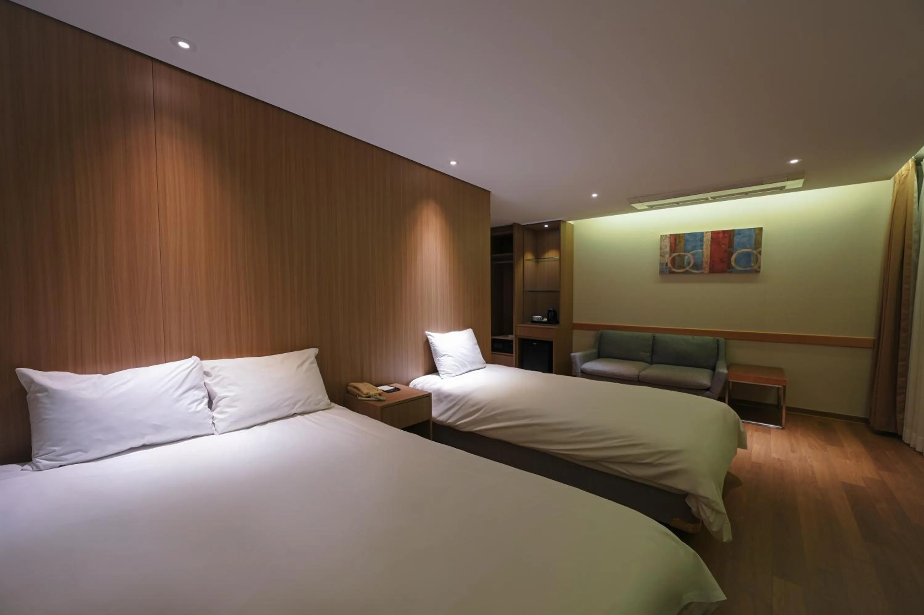 Photo of the whole room, Bed in Astar Hotel