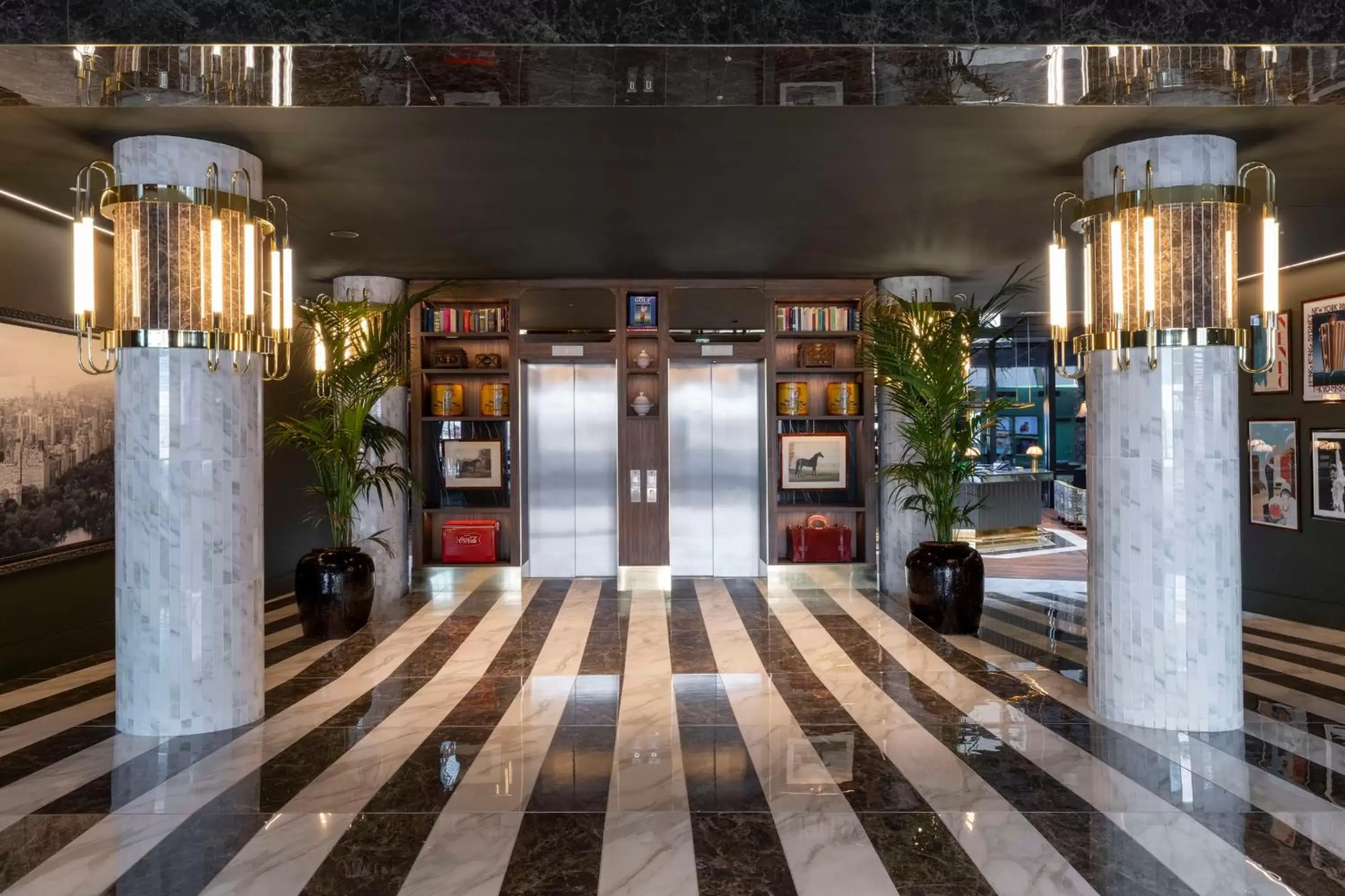 Lobby or reception in Radisson Collection Hotel, Santa Sofia Milan