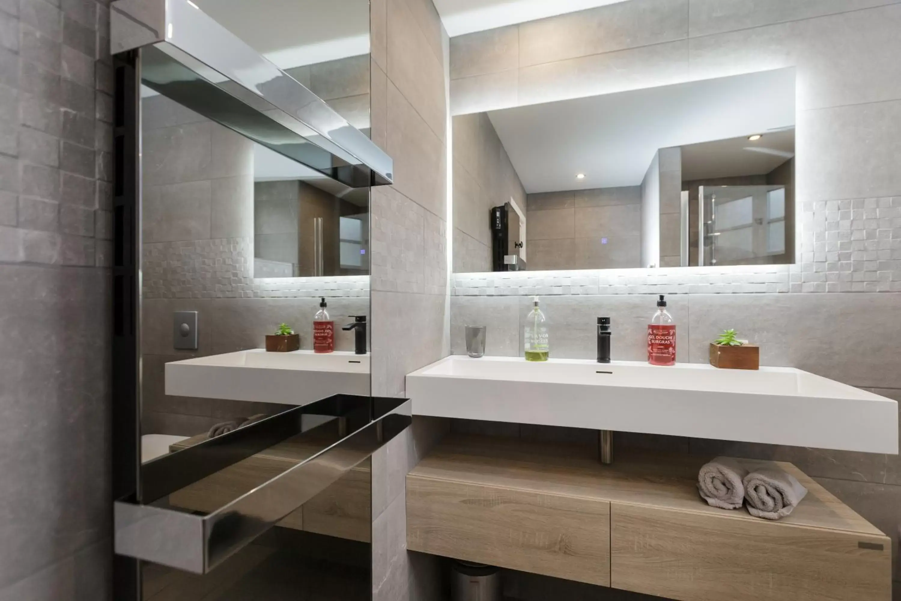 Bathroom in Moulin Renaudiots - Maison d'hôtes