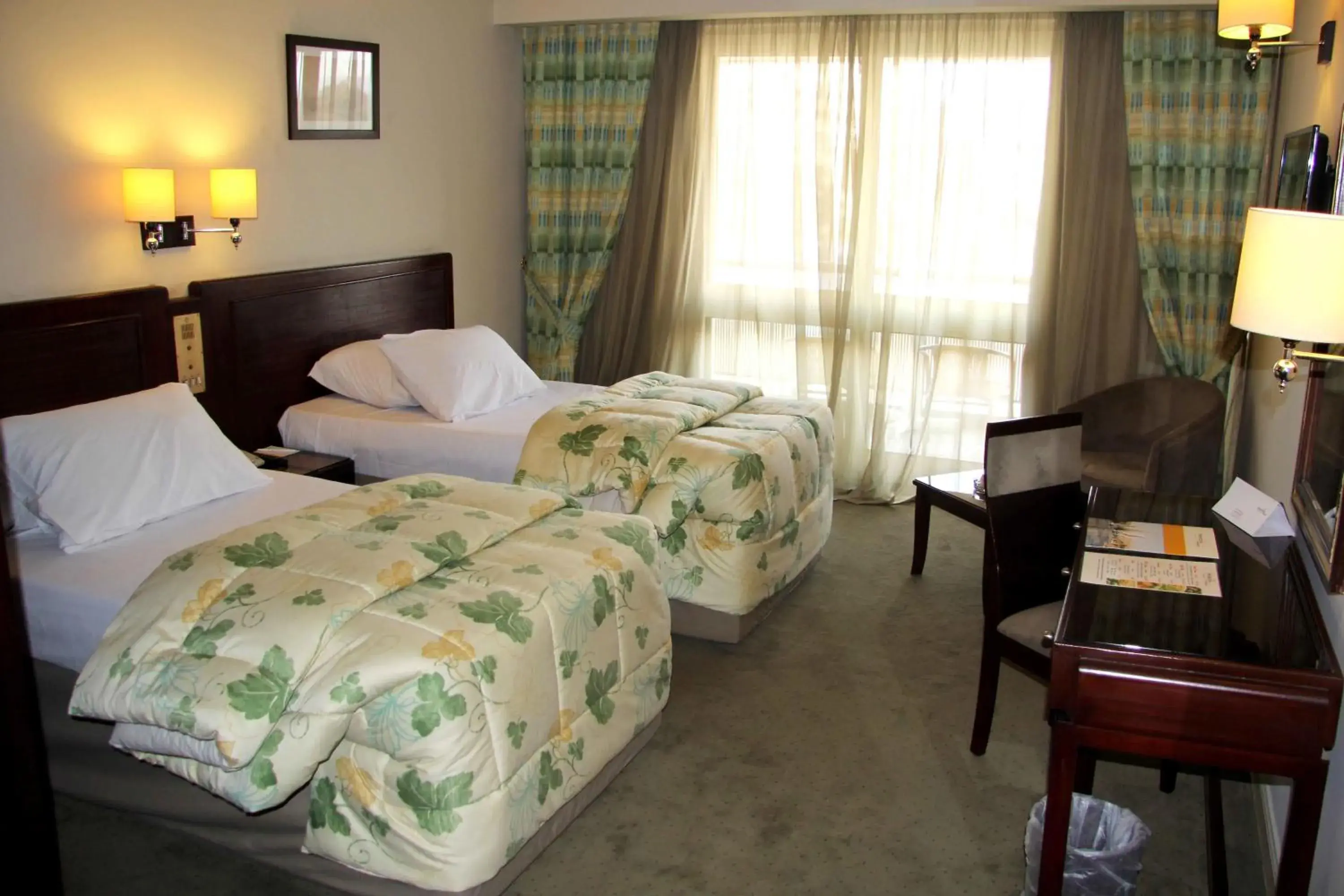 Photo of the whole room, Bed in Horizon Shahrazad Hotel