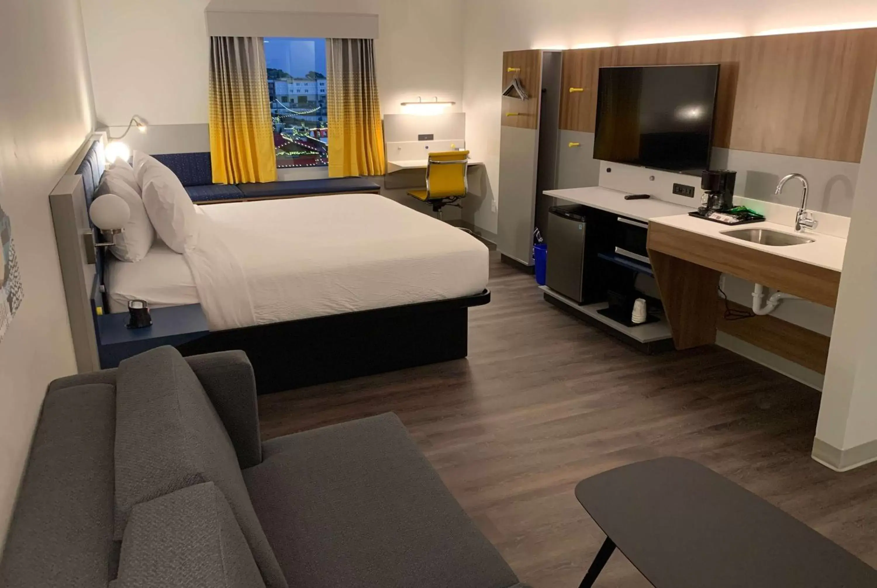 Photo of the whole room in Microtel Inn & Suites by Wyndham Rehoboth Beach Photo of the whole room in Microtel Inn & Suites by Wyndham Rehoboth Beach