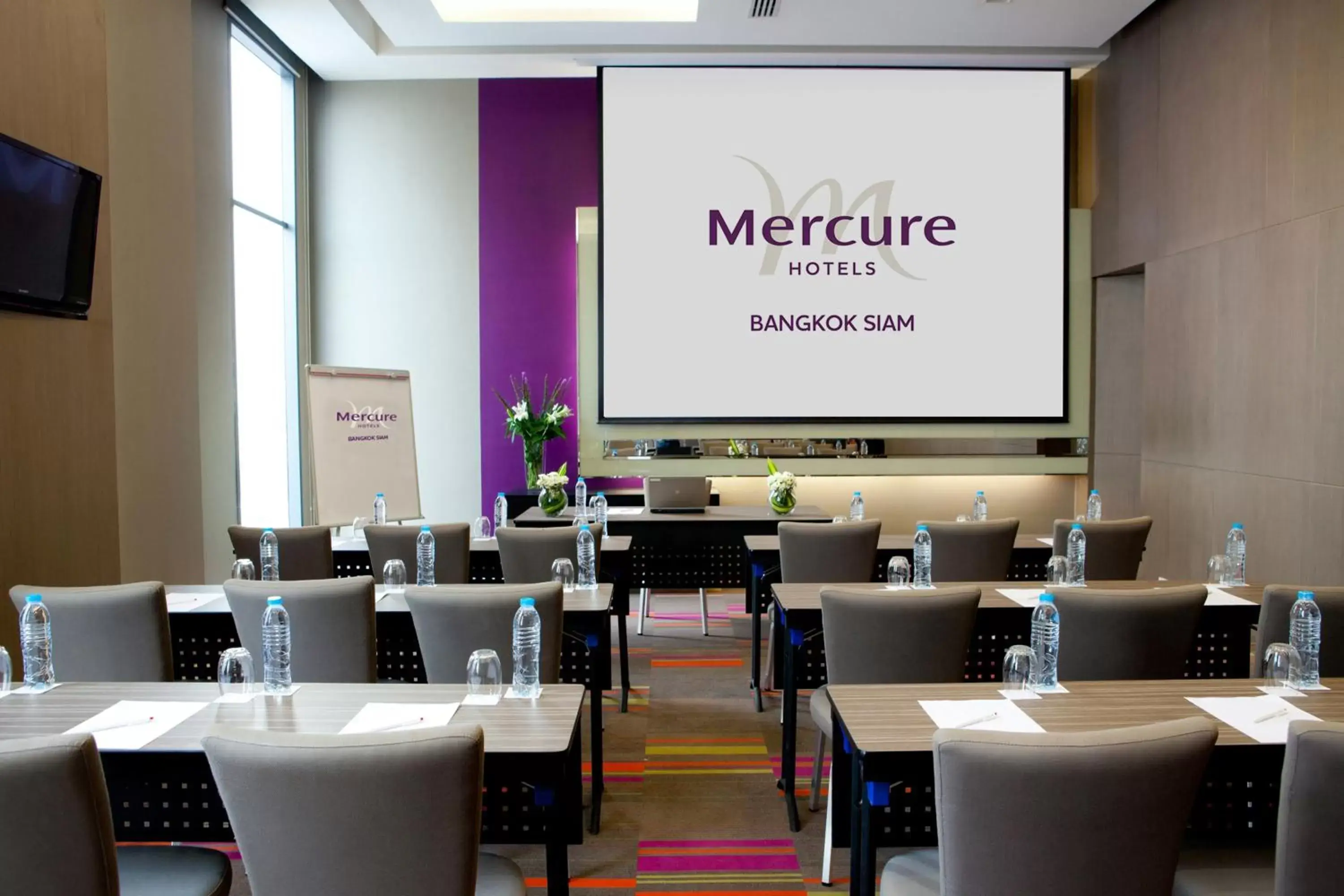 Business facilities, Restaurant/Places to Eat in Mercure Bangkok Siam