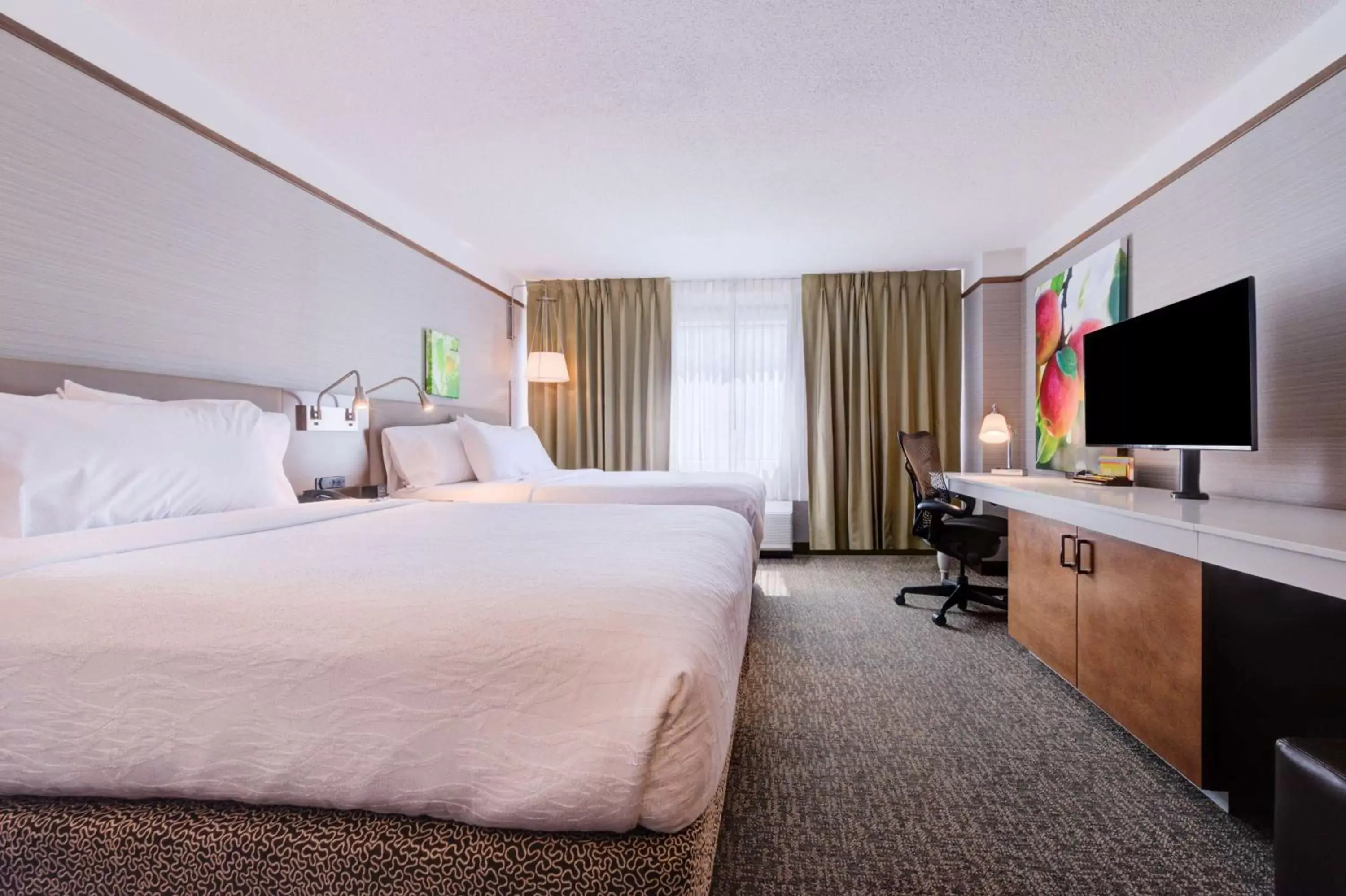 Double Room with Two Double Beds in Hilton Garden Inn Detroit Southfield Double Room with Two Double Beds in Hilton Garden Inn Detroit Southfield