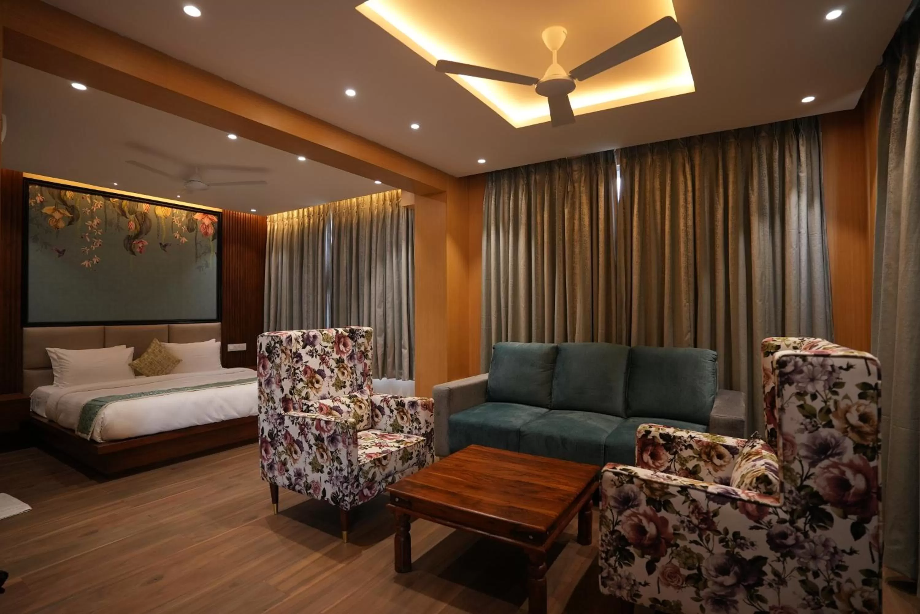 Bed in Eden Park Boutique Hotel