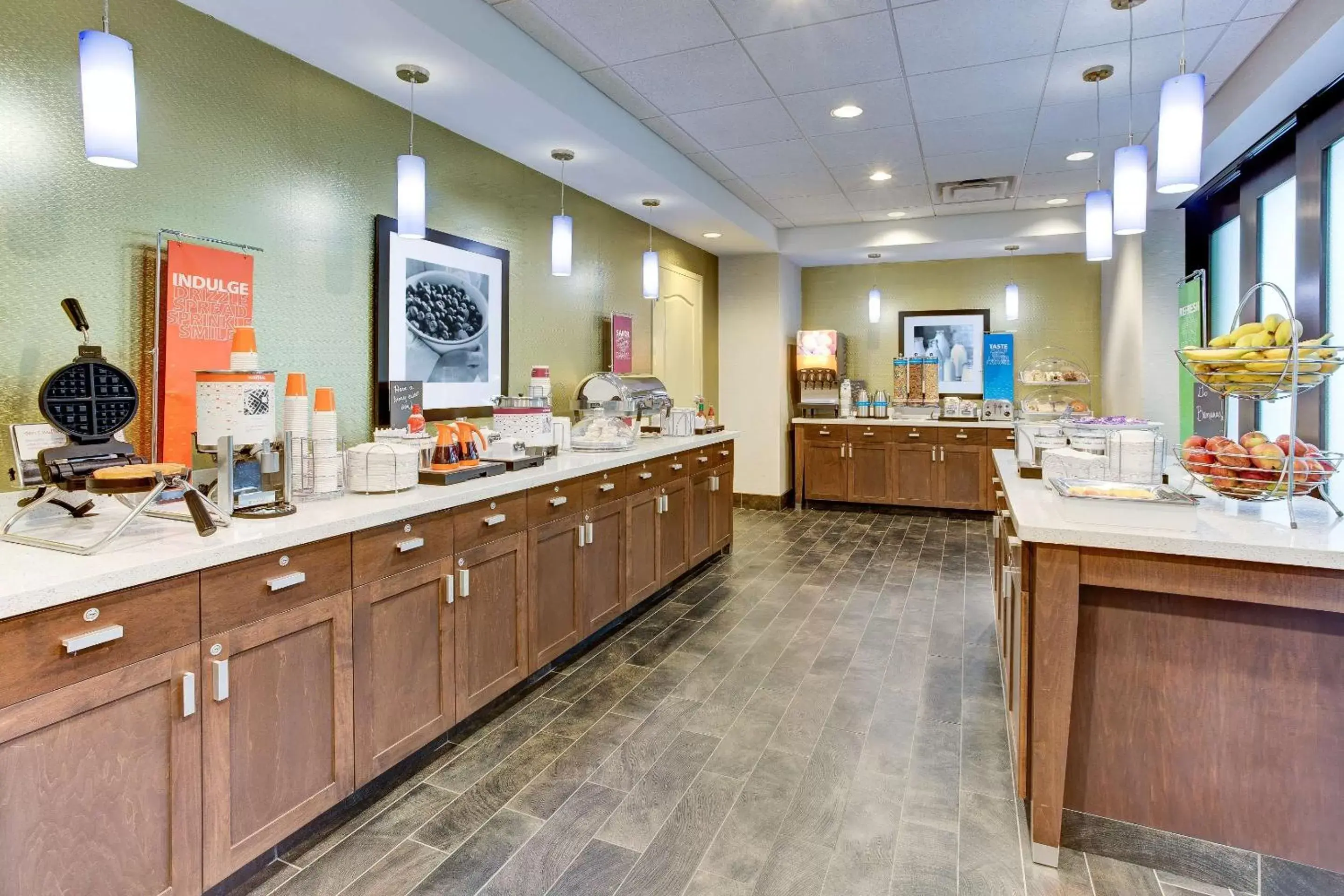 Dining area, Restaurant/Places to Eat in Hampton Inn & Suites Manchester, TN