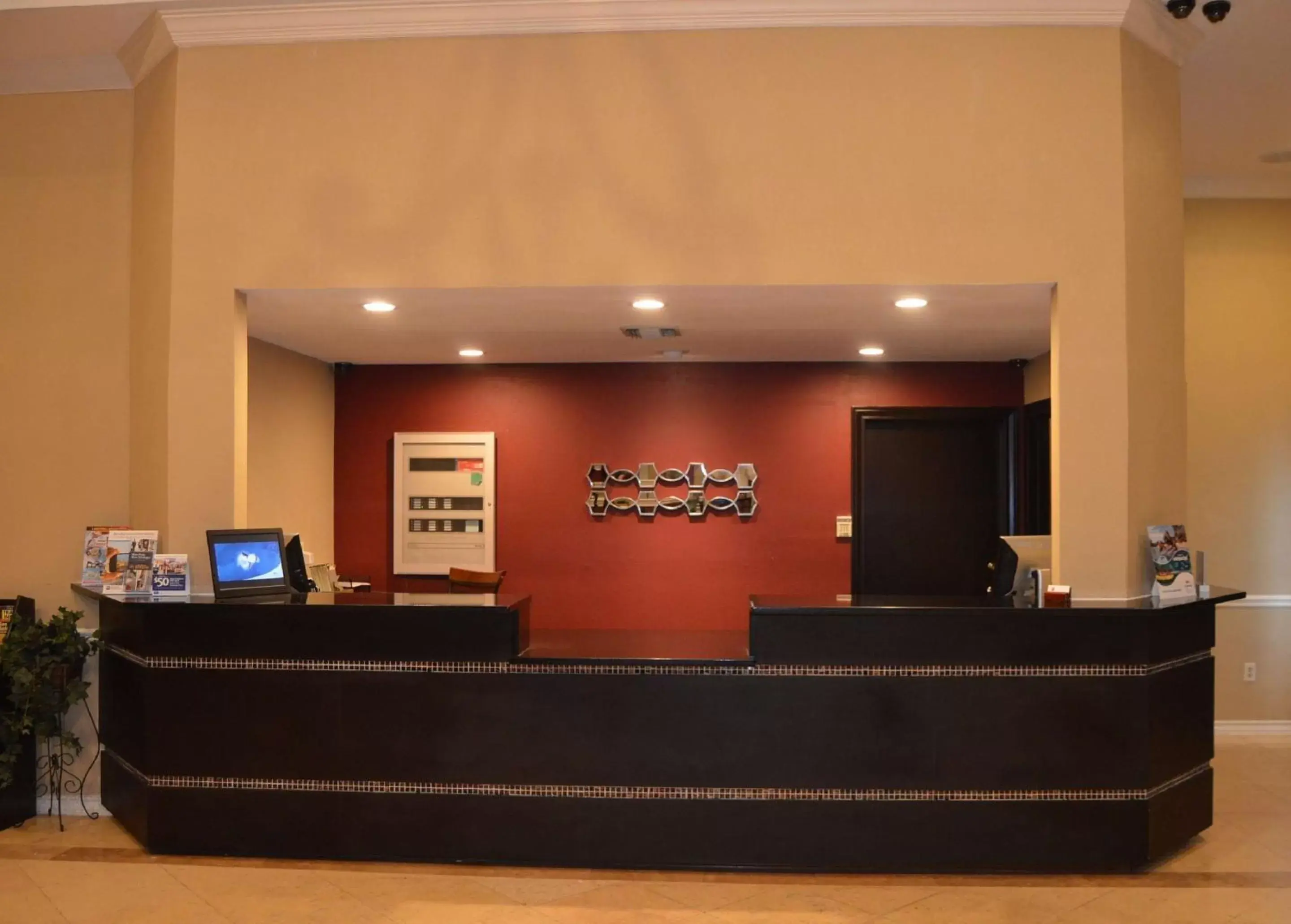 Lobby or reception in Best Western Plus Fiesta Inn