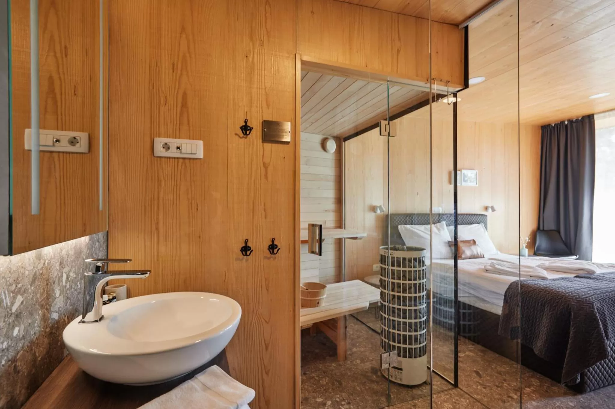 Sauna, Bed in Theodosius Forest Village - Glamping in Vipava valley