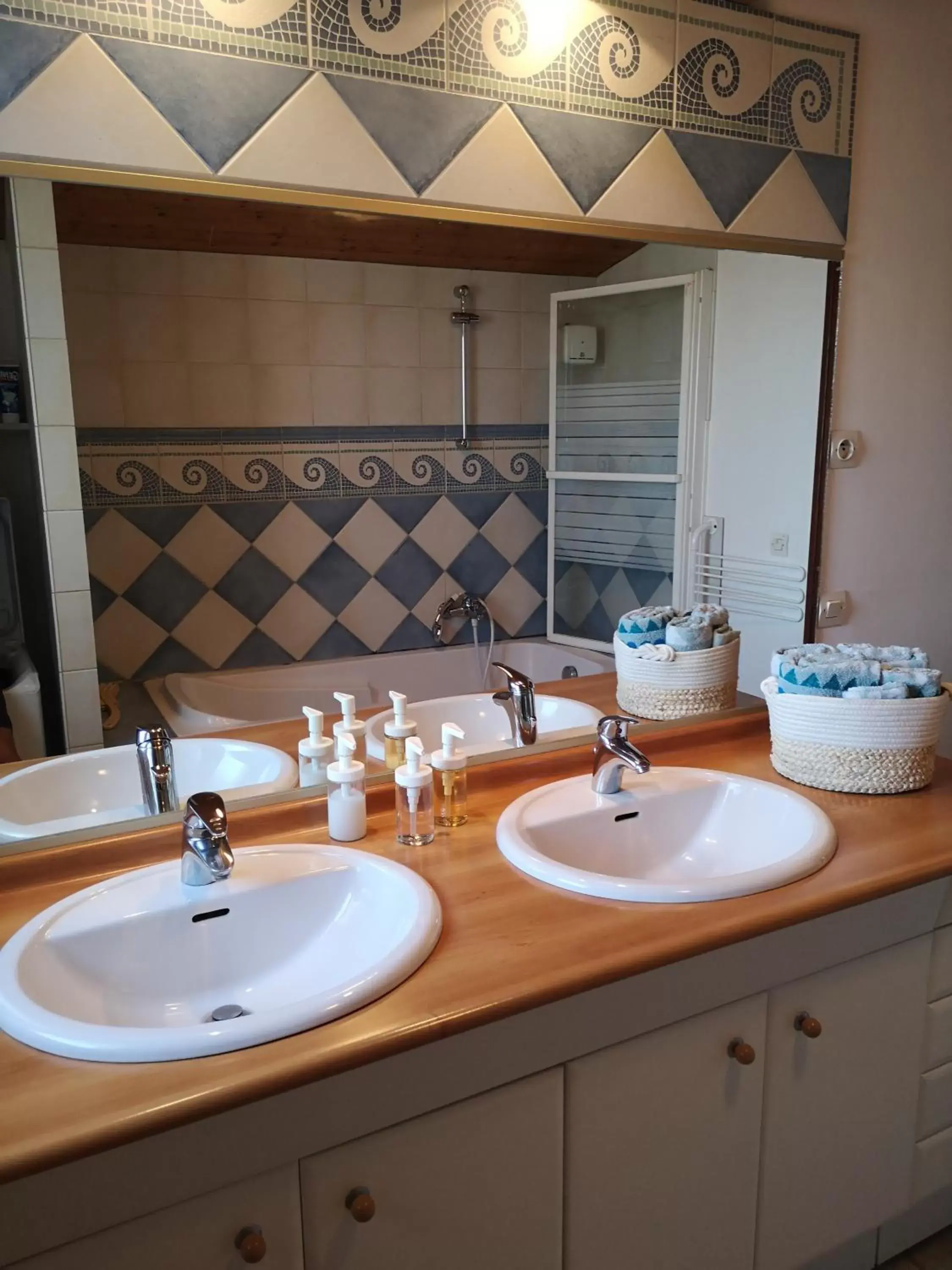 Bathroom in Chez Nathalie et Raphaël