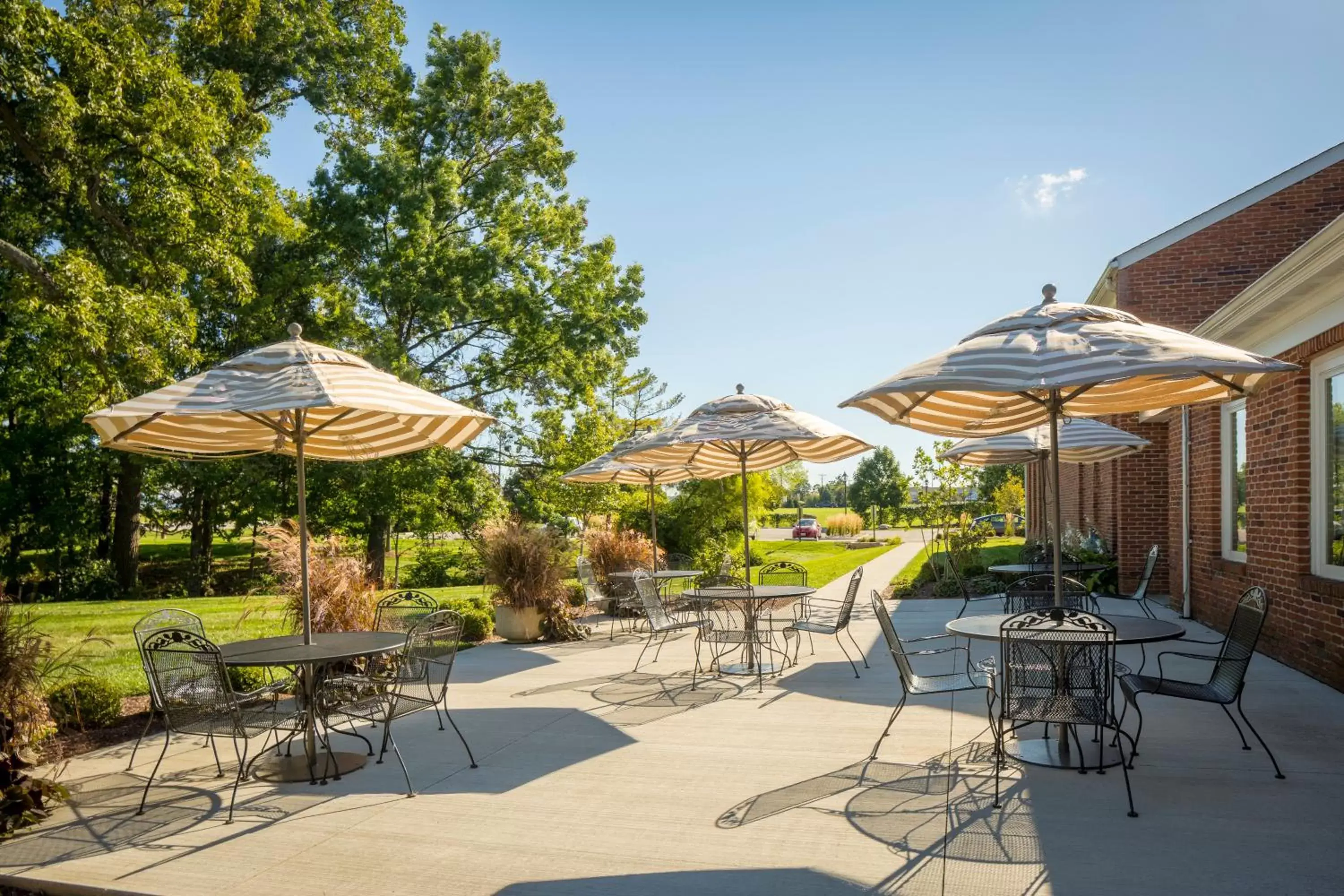 Restaurant/places to eat in Nationwide Hotel and Conference Center Restaurant/places to eat in Nationwide Hotel and Conference Center