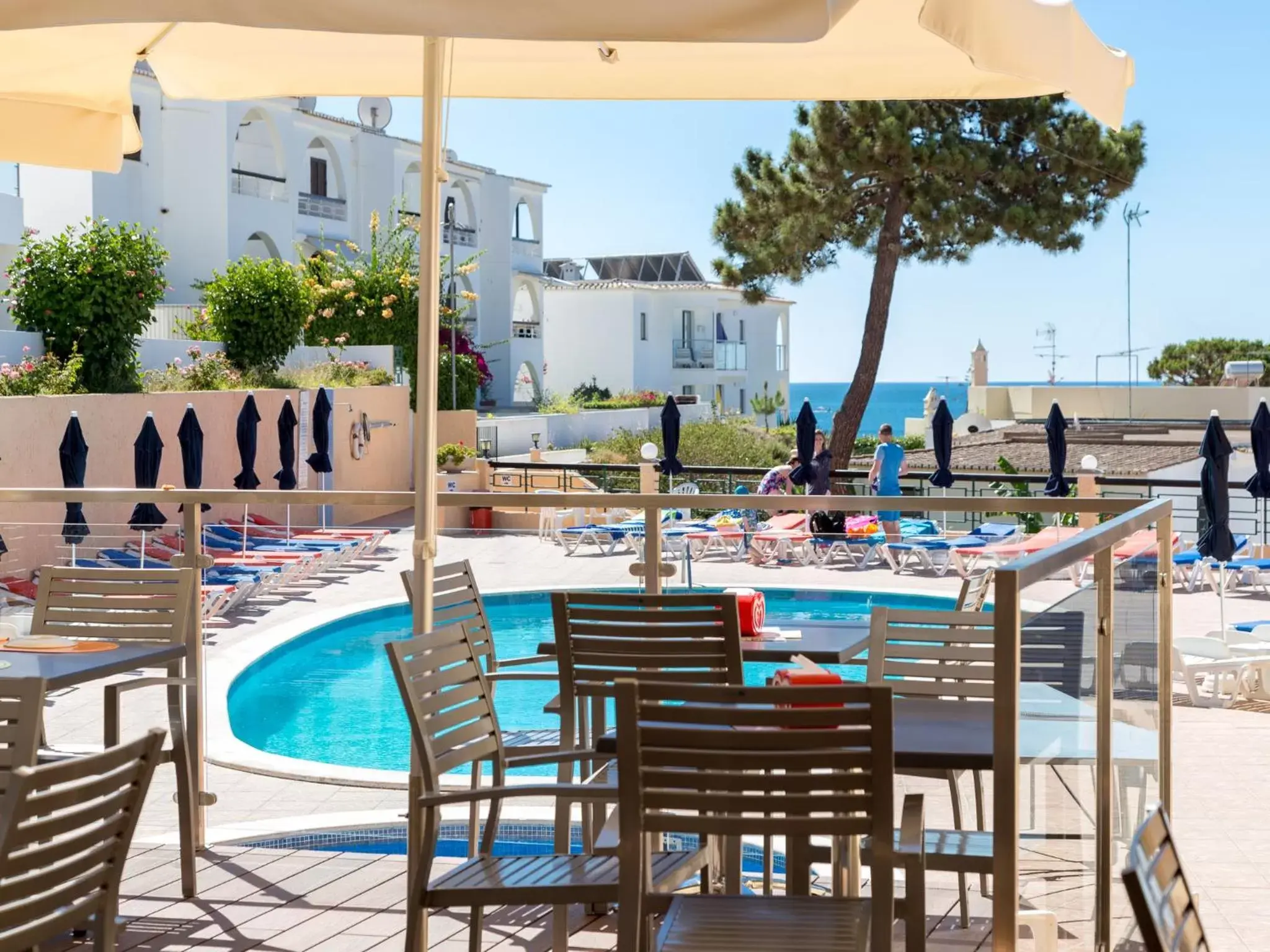 Balcony/Terrace, Swimming Pool in Apartamentos Do Parque