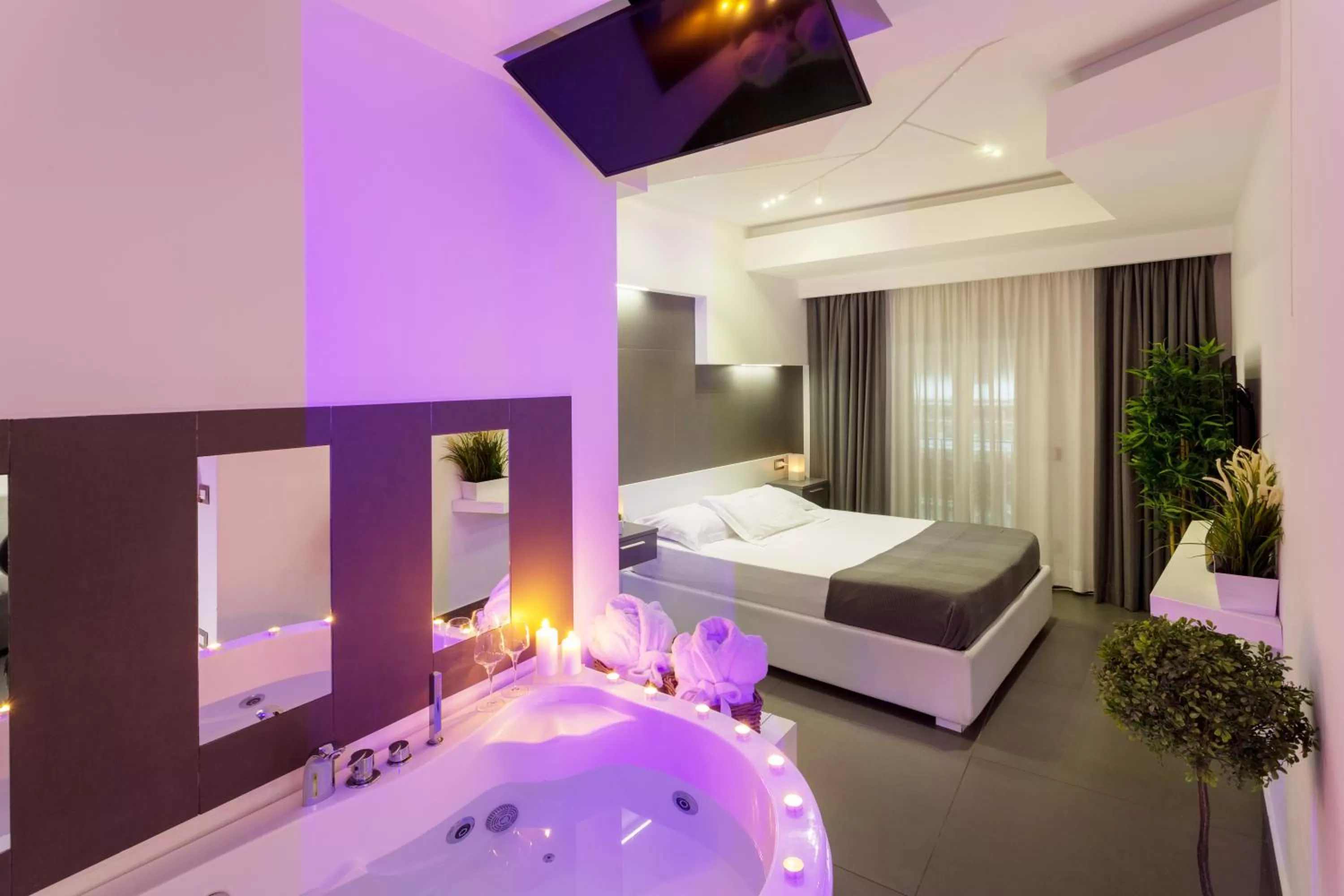 Photo of the whole room in Le Suites Del Duomo