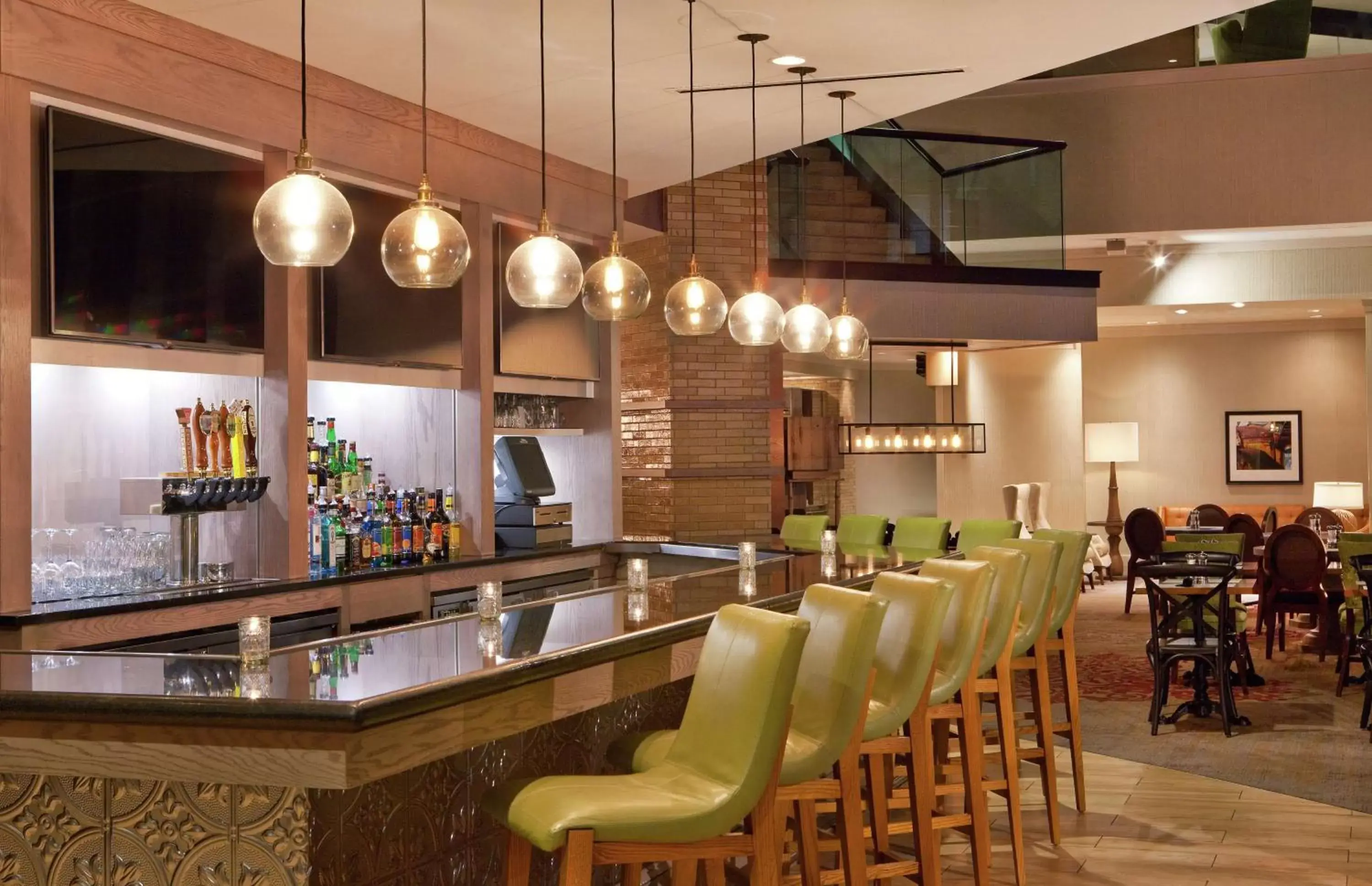 Lounge or bar, Lounge/Bar in DoubleTree by Hilton Hotel Nashville Downtown