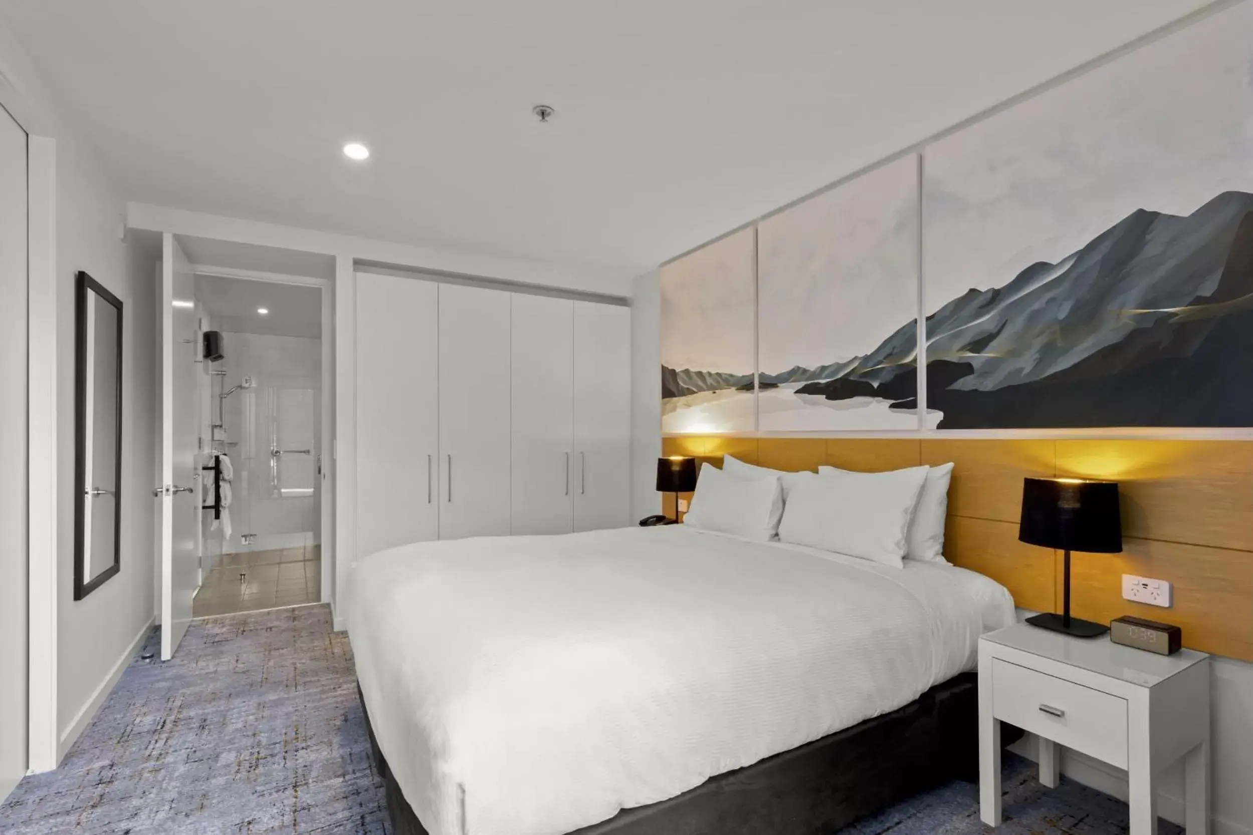 Bed in Scenic Suites Queenstown