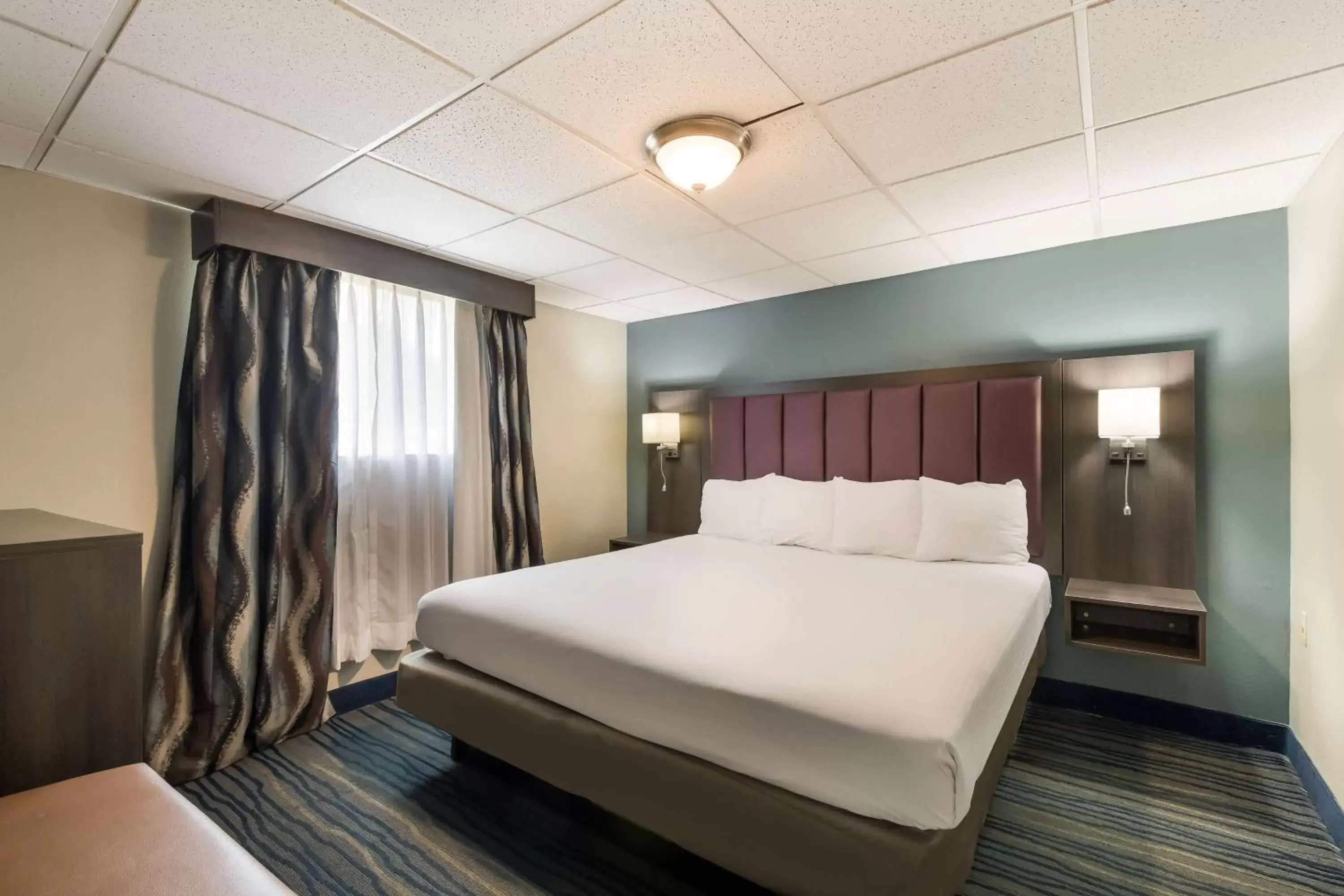 Bedroom, Bed in Best Western Inn Winchester Bedroom, Bed in Best Western Inn Winchester