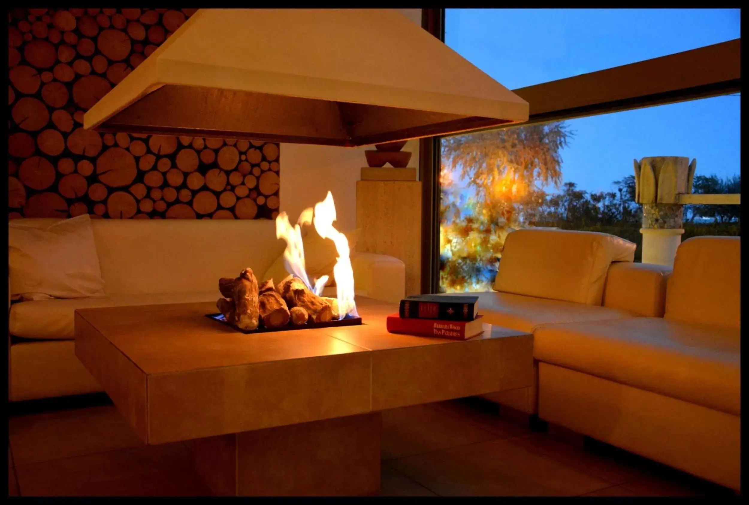 Night, Seating Area in AmbientHotels Panoramic