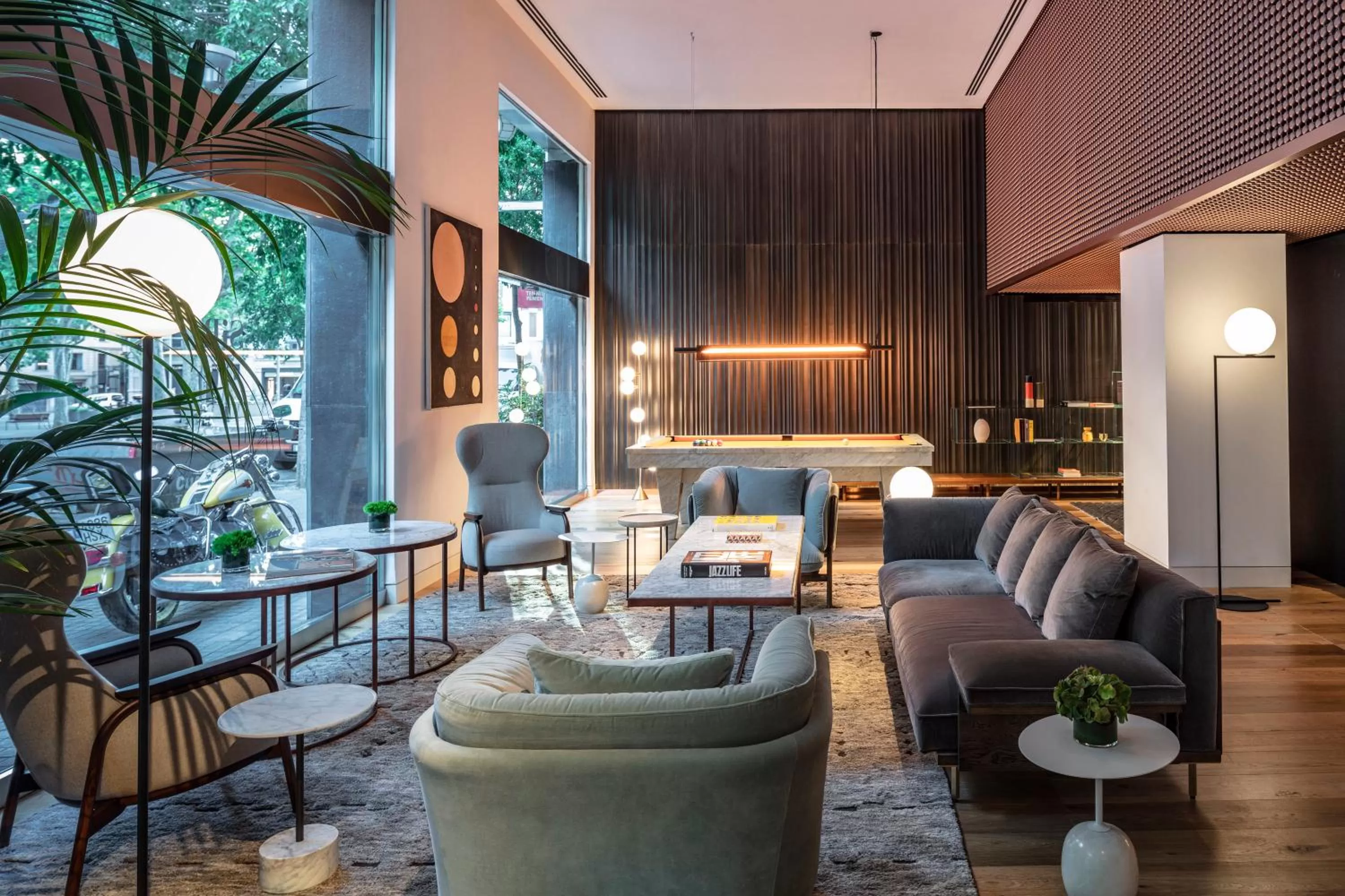 Lobby or reception in Sir Victor Hotel, part of Sircle Collection