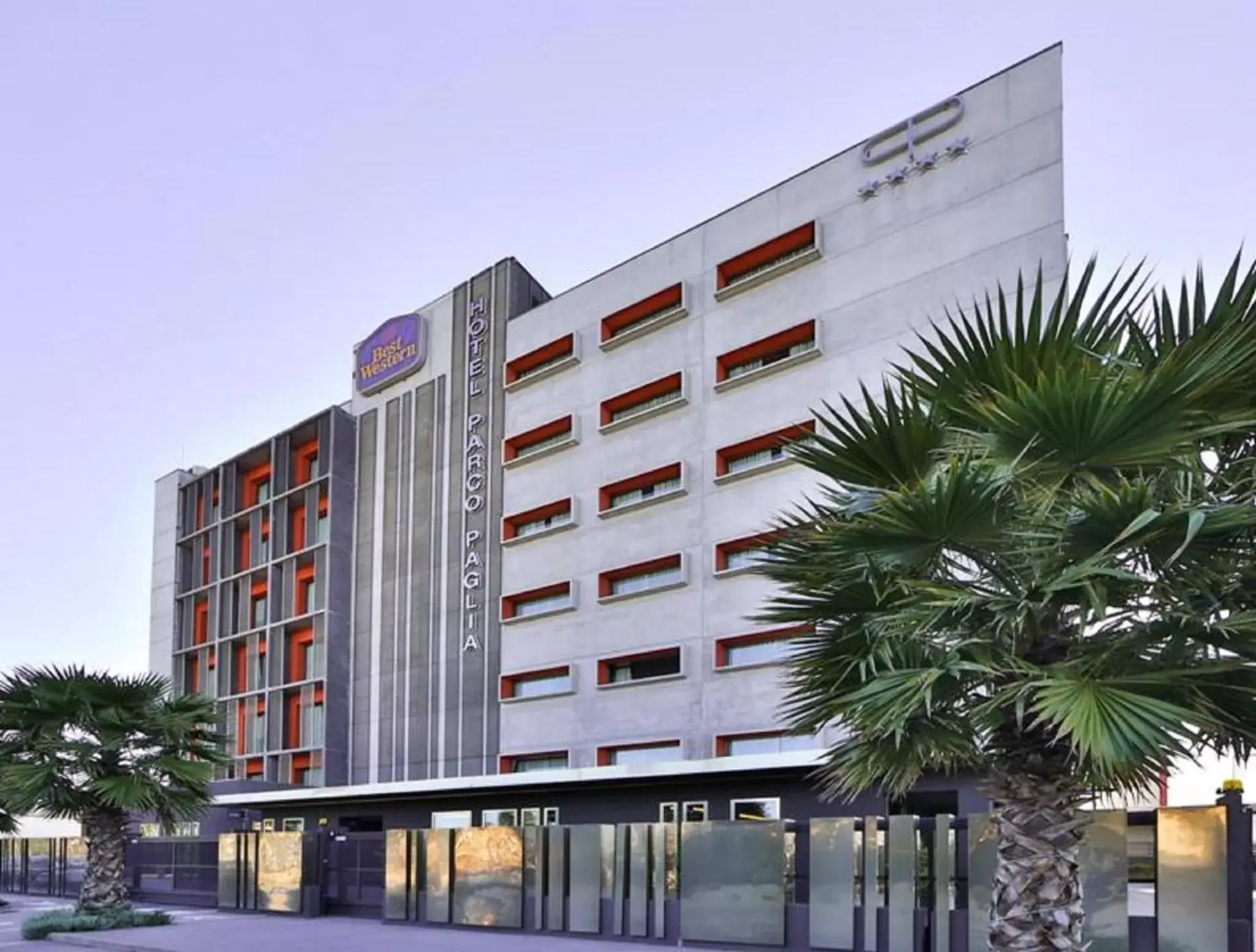Property Building in Best Western Parco Paglia Hotel
