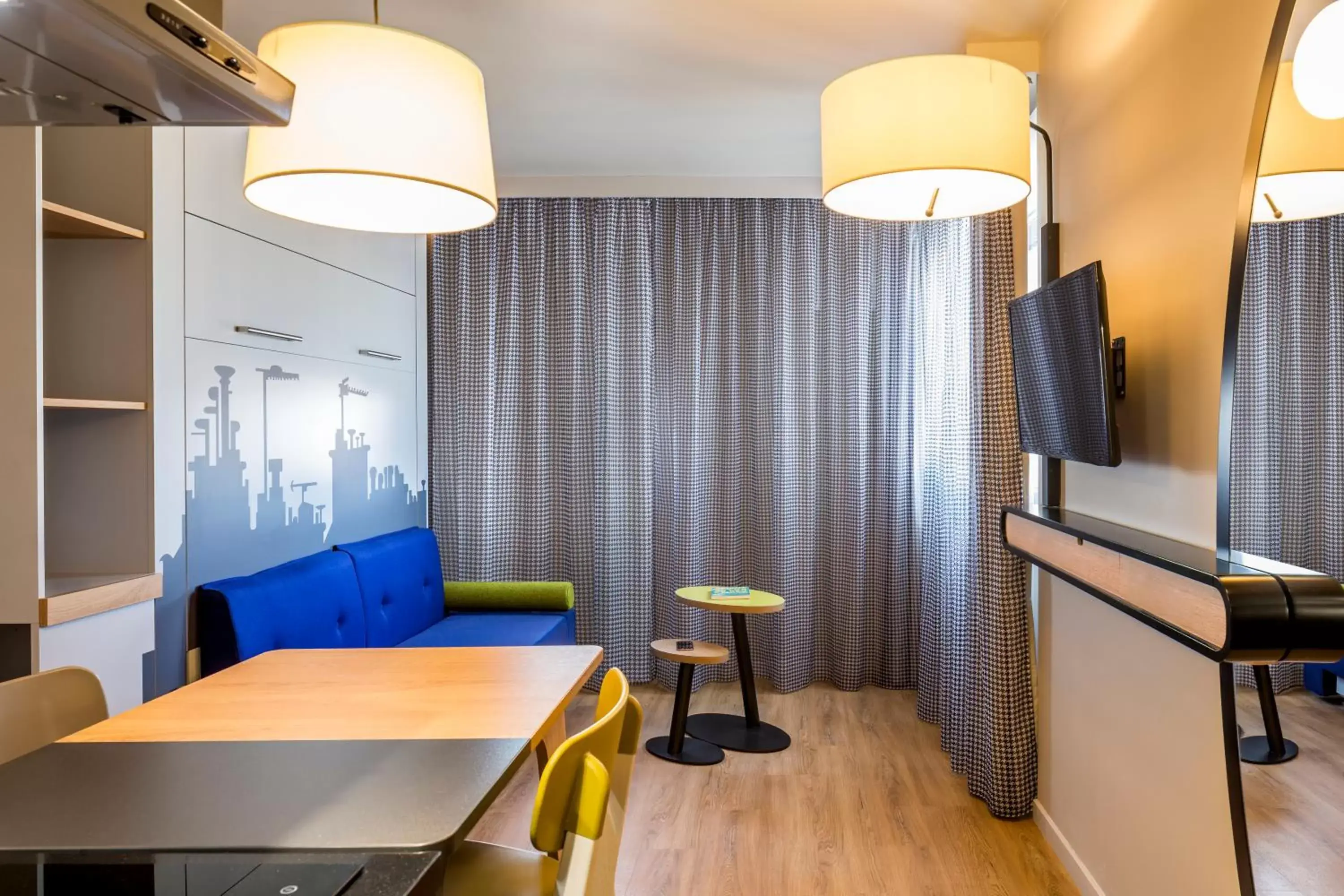 Dining Area in Aparthotel Adagio access Montpellier Centre