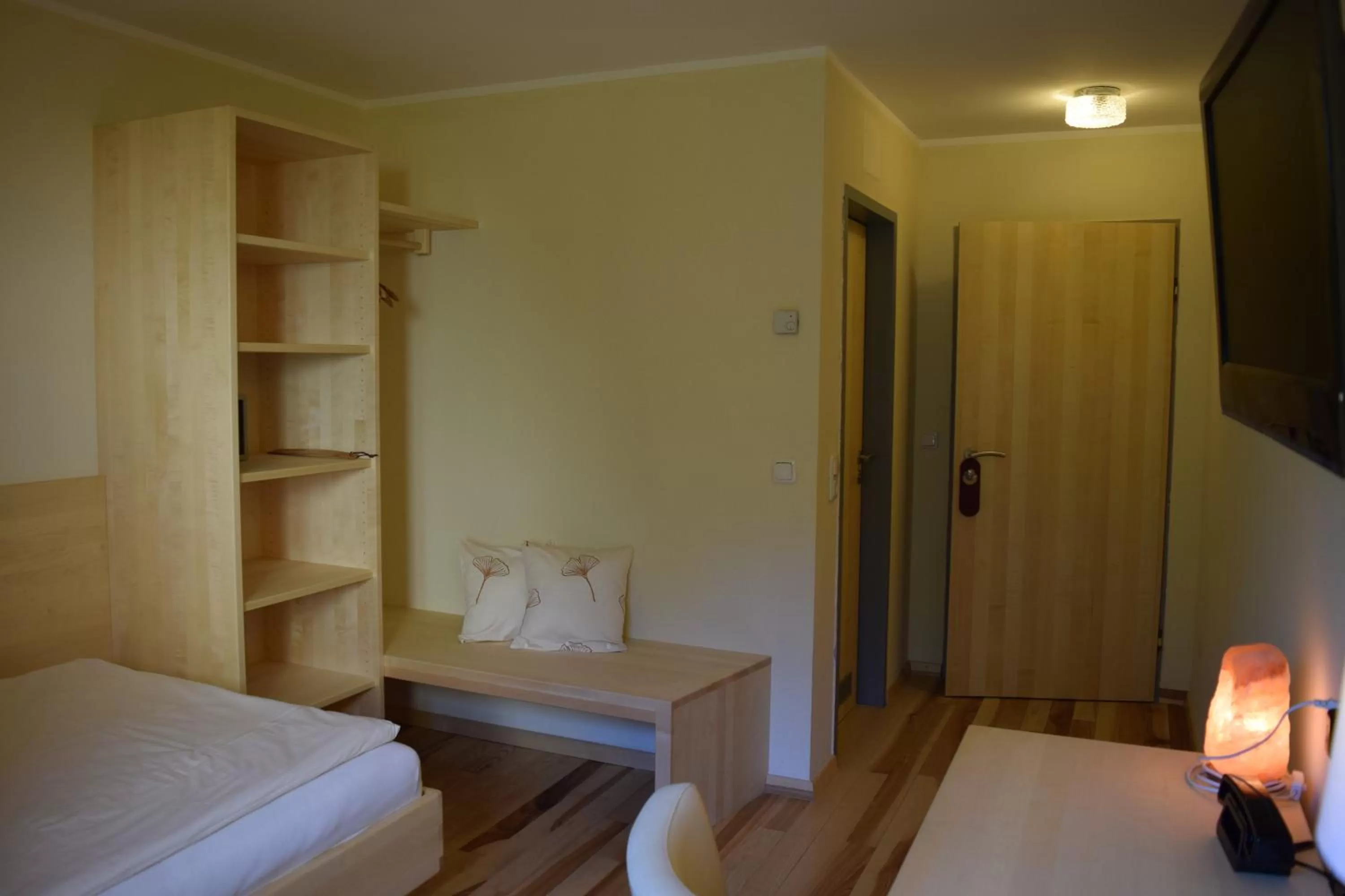 Photo of the whole room, Bed in BIO Hotel Bayerischer Wirt Augsburg