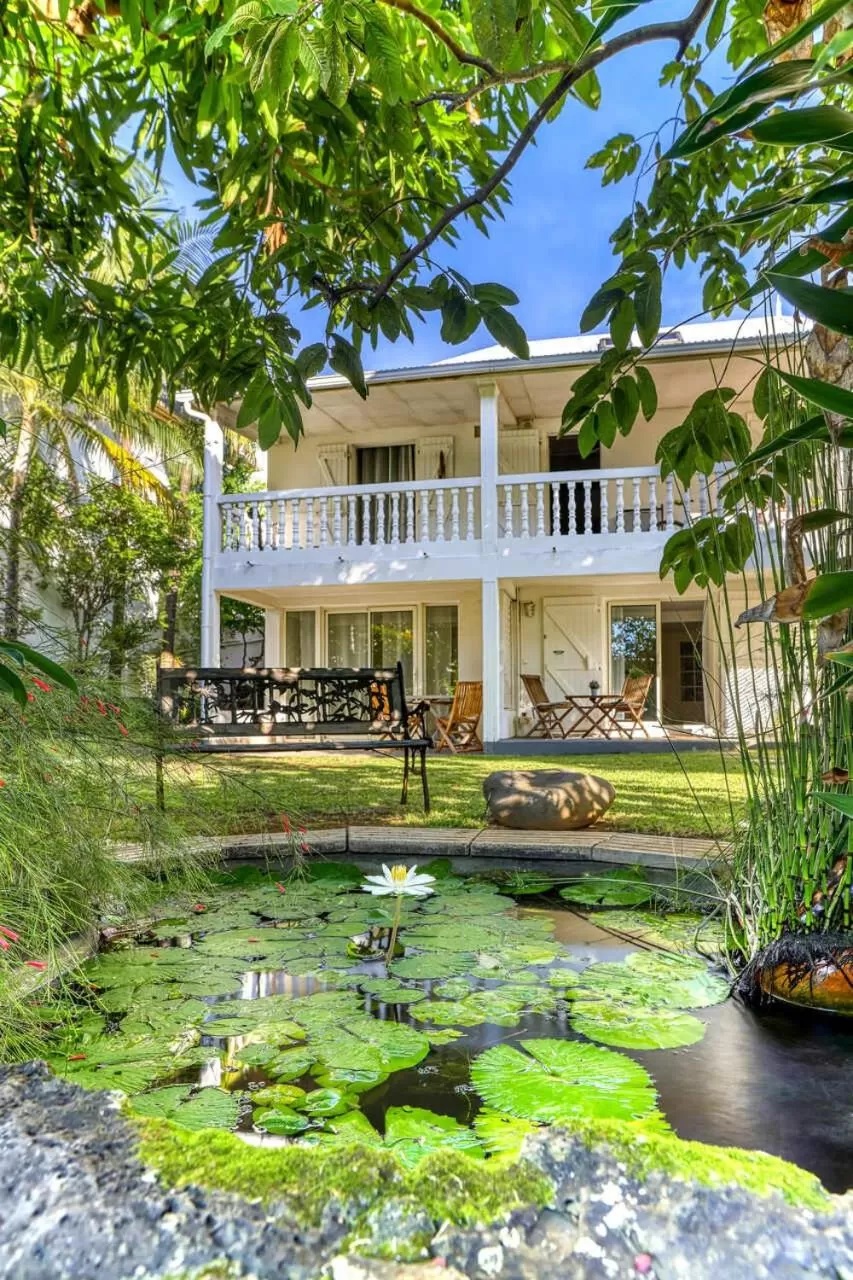 Garden view in La Case O zoizos