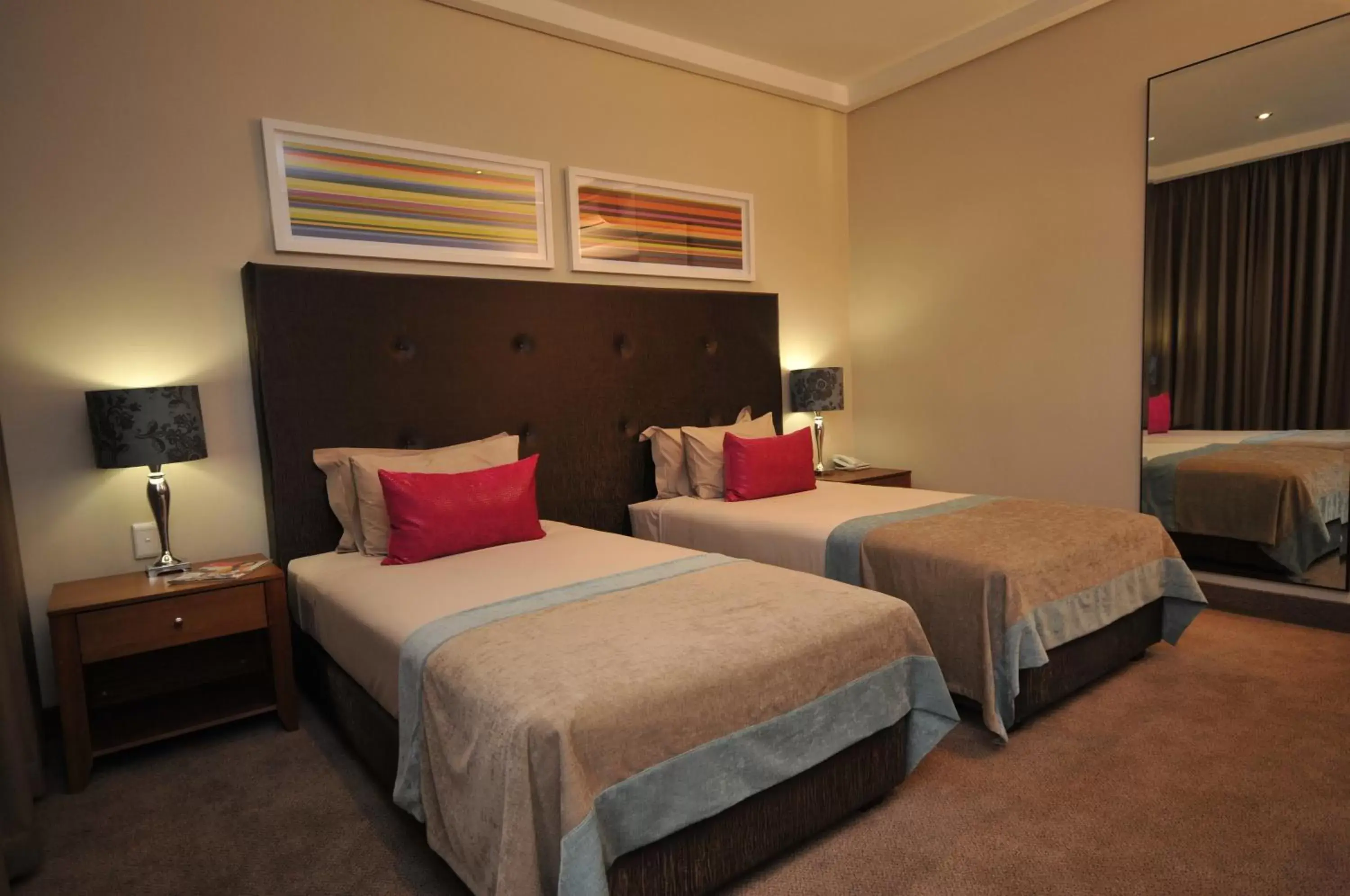 Bedroom, Bed in Apollo Hotel