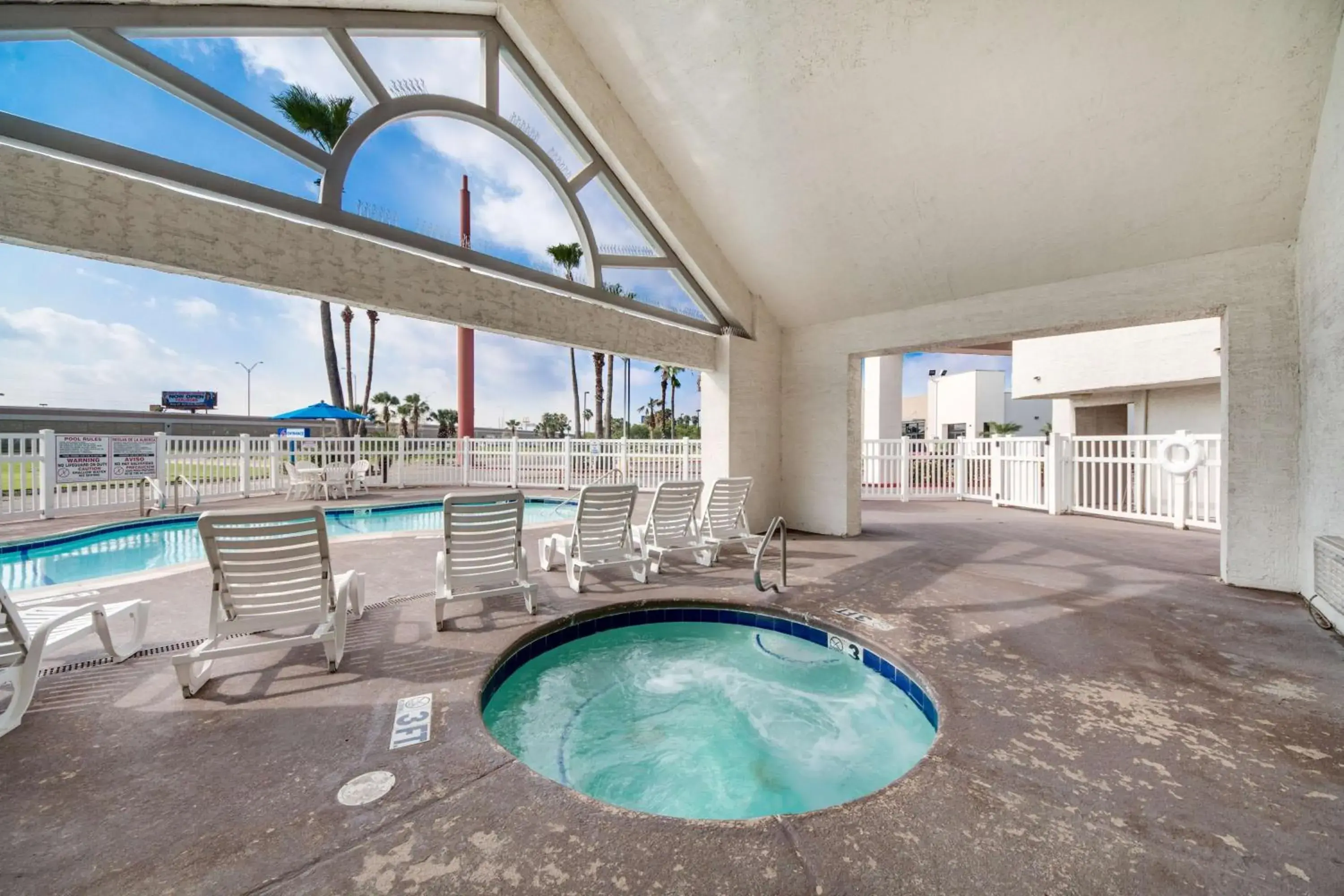 Swimming Pool in Motel 6-Brownsville, TX North