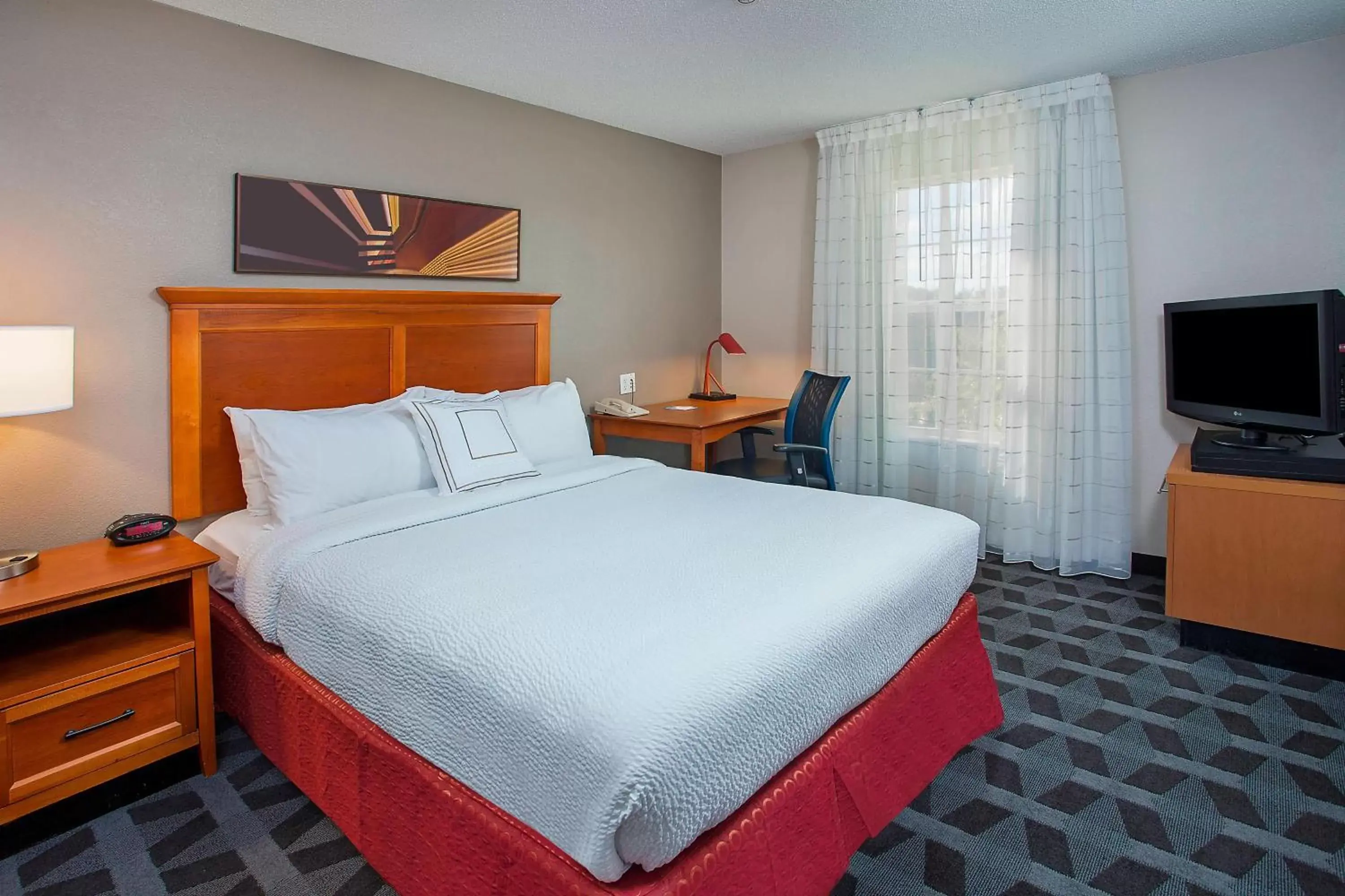 Bedroom, Bed in TownePlace Suites Knoxville Cedar Bluff